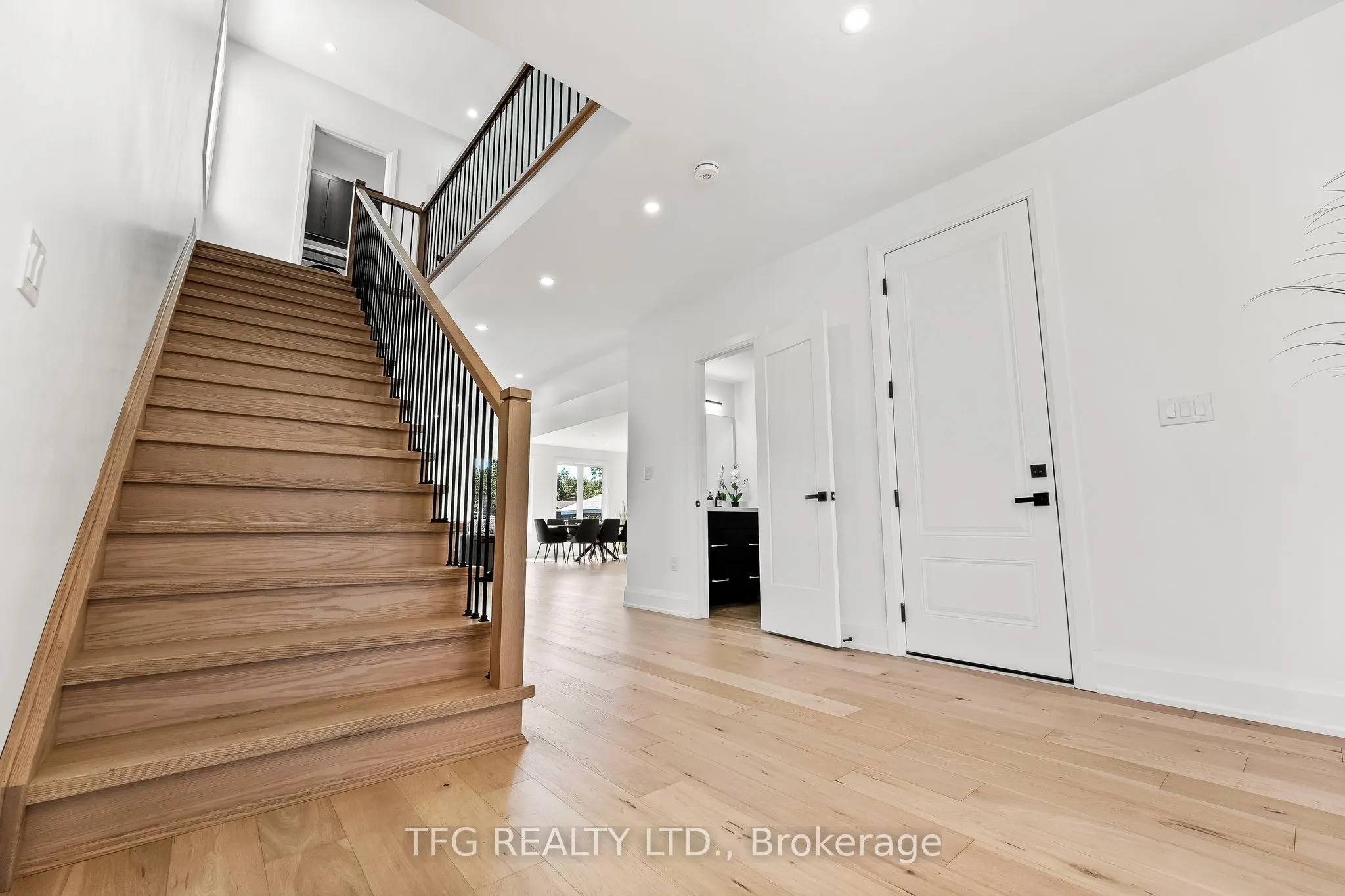 678 Otonabee Drive
