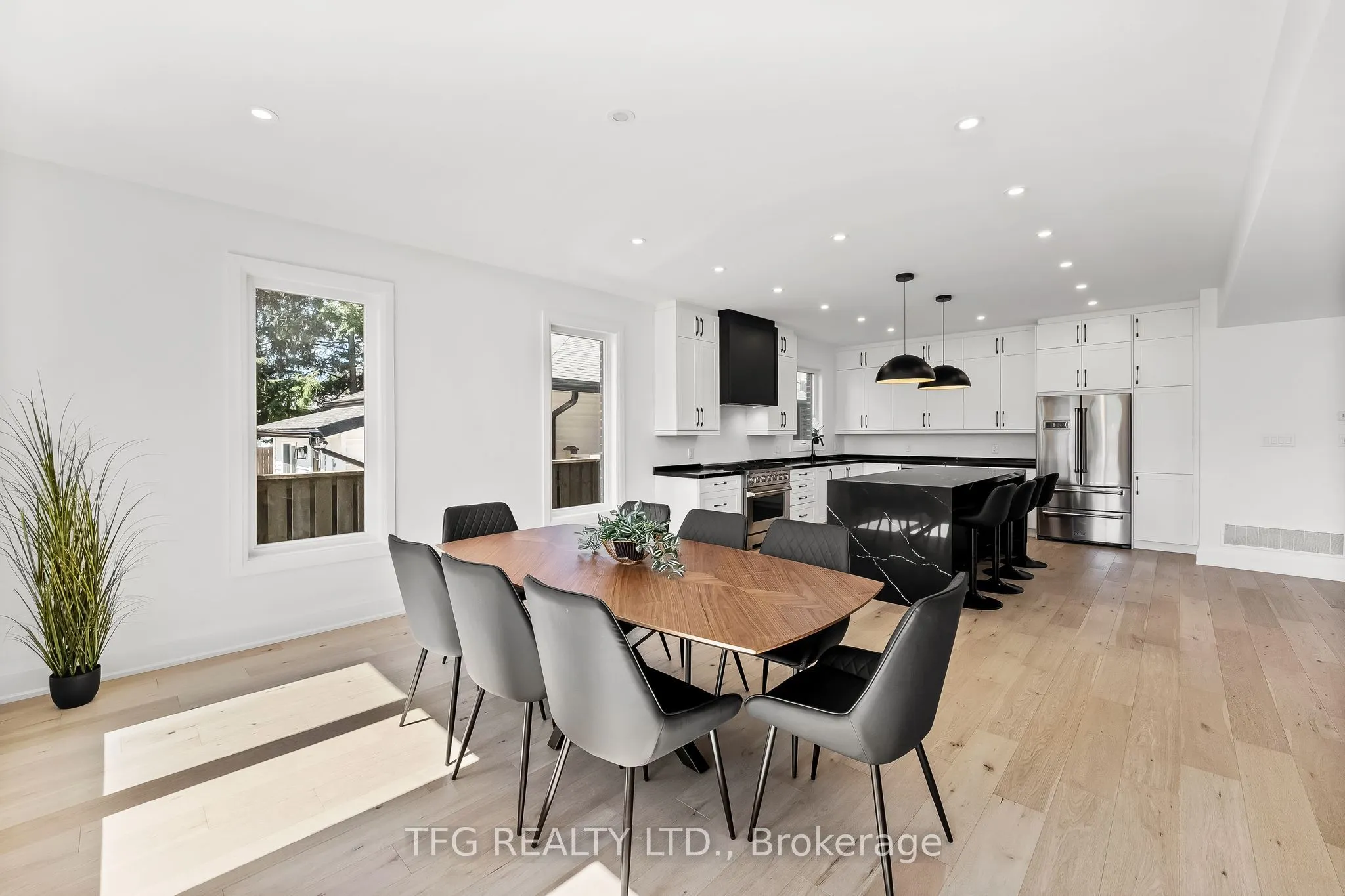 678 Otonabee Drive
