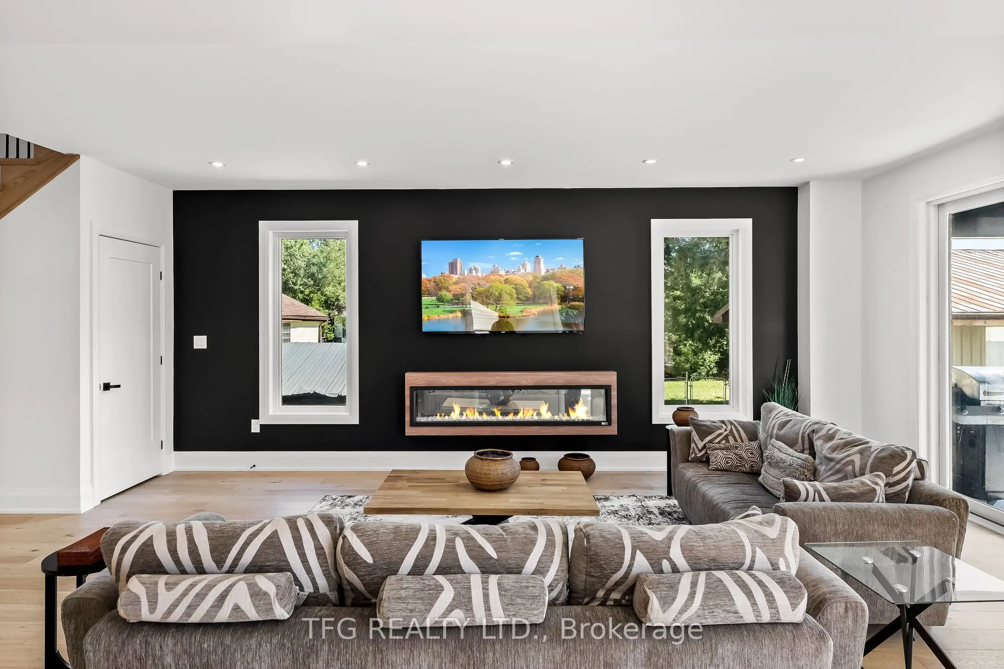 678 Otonabee Drive