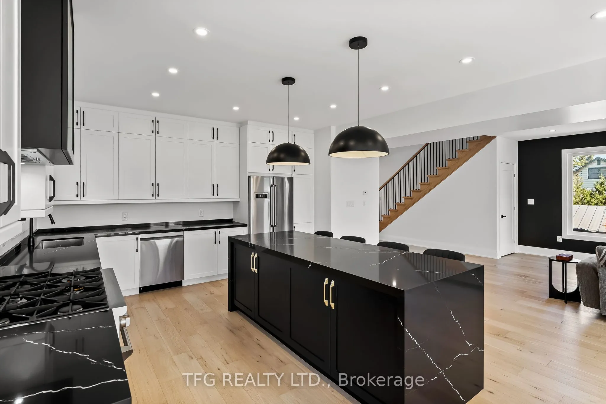 678 Otonabee Drive