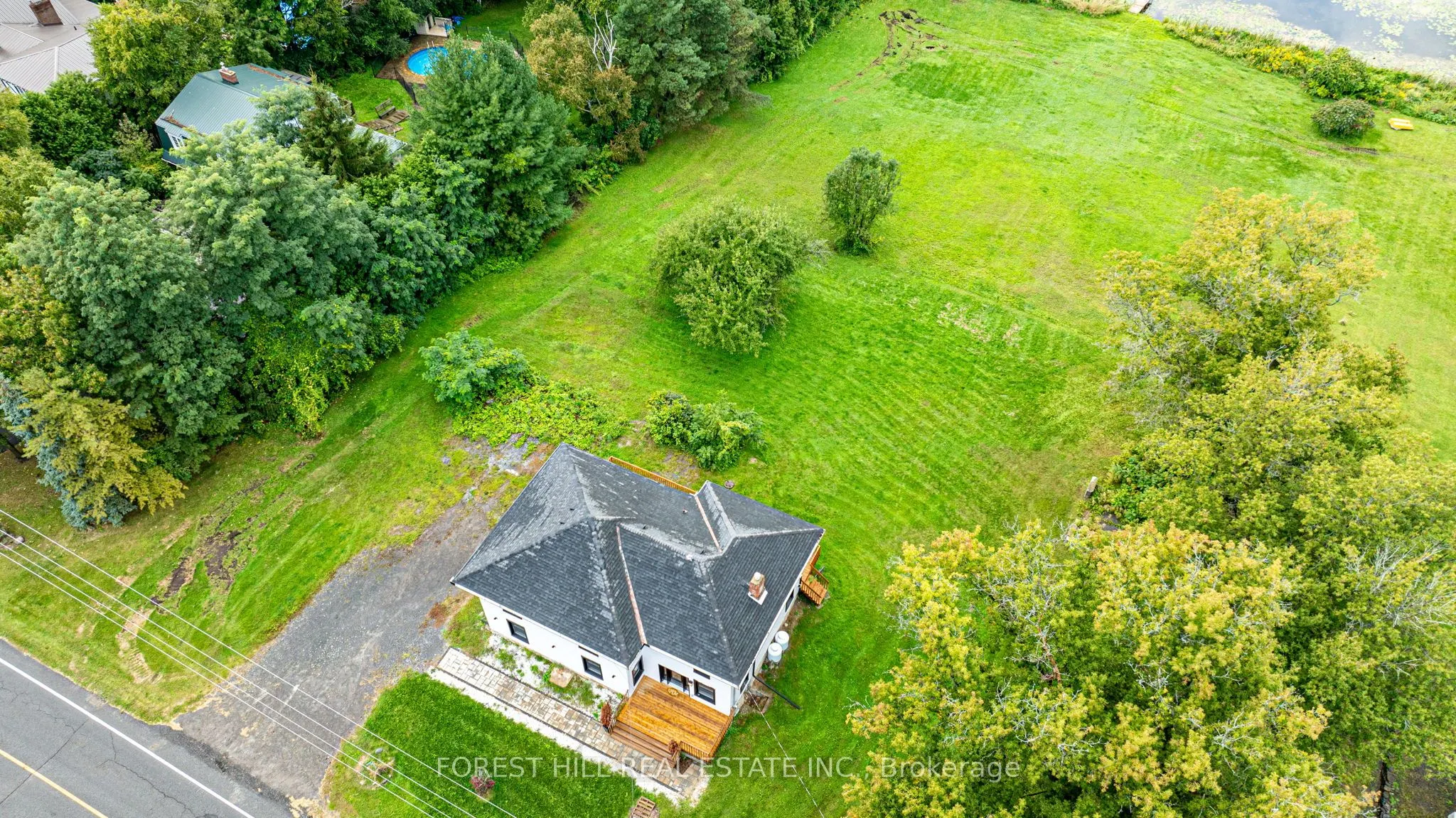 2242 County Road 3