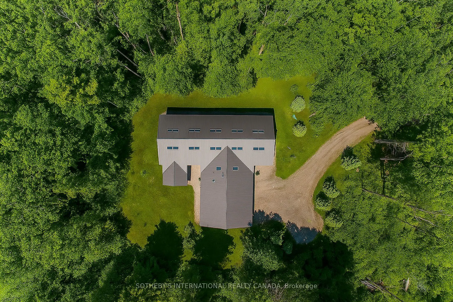4556 Eagleson Line