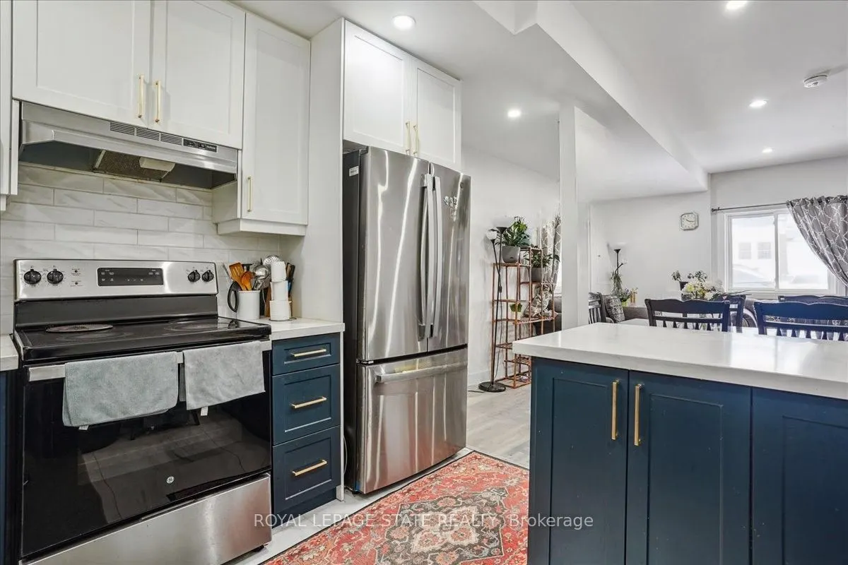 251 King Street E