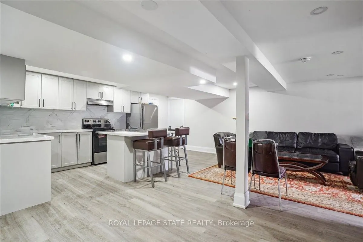 251 King Street E