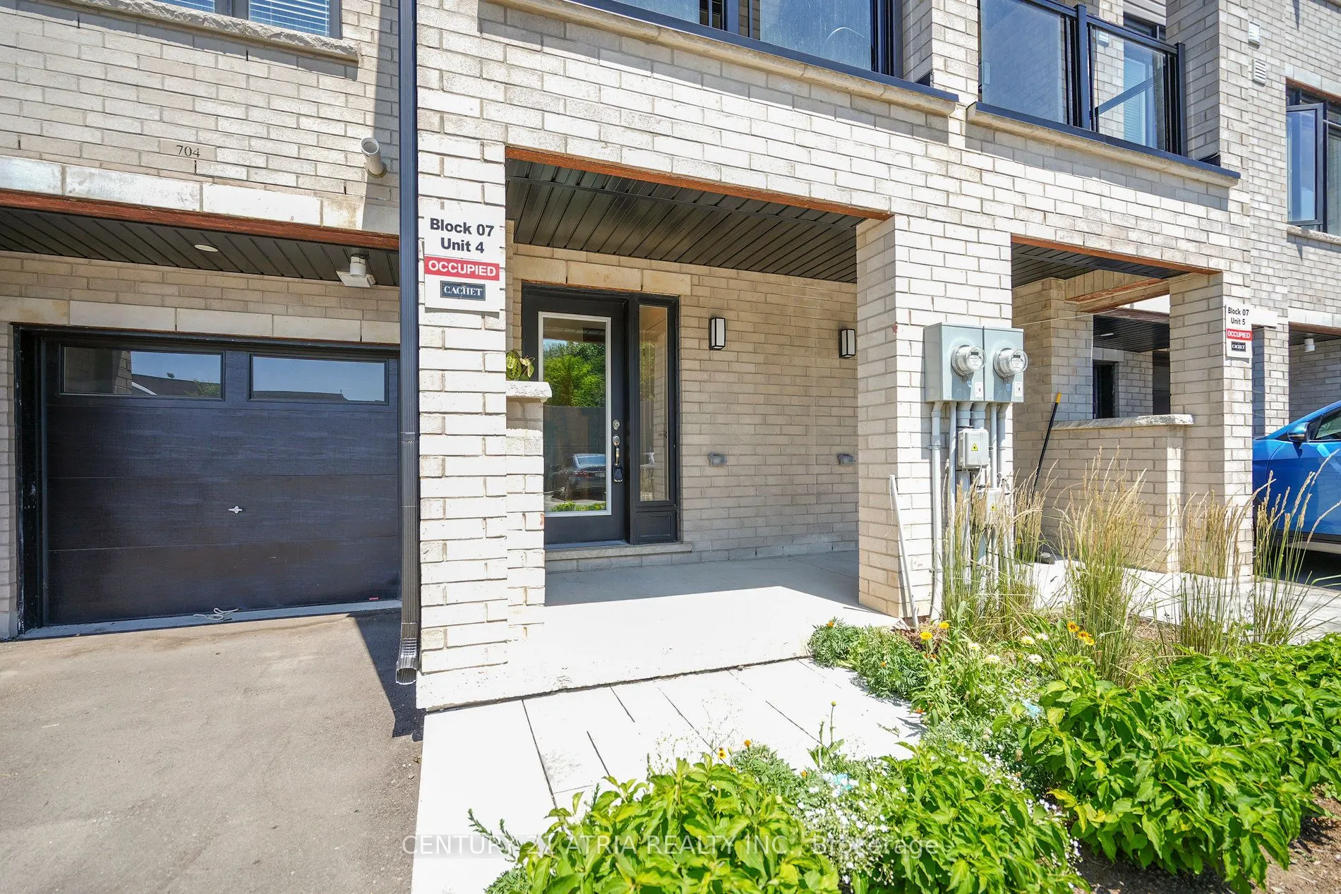 585 Colborne Street, #704