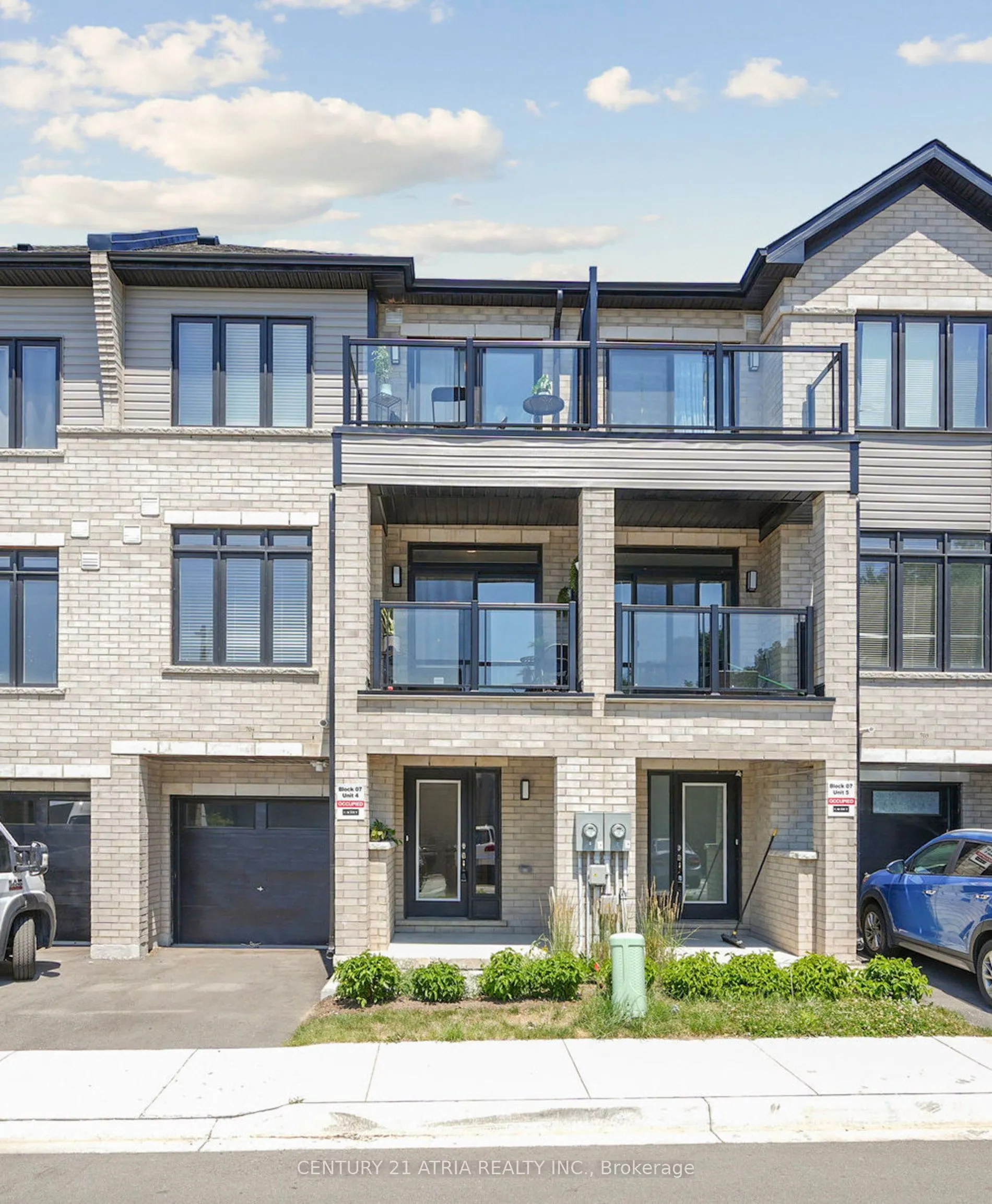 585 Colborne Street, #704