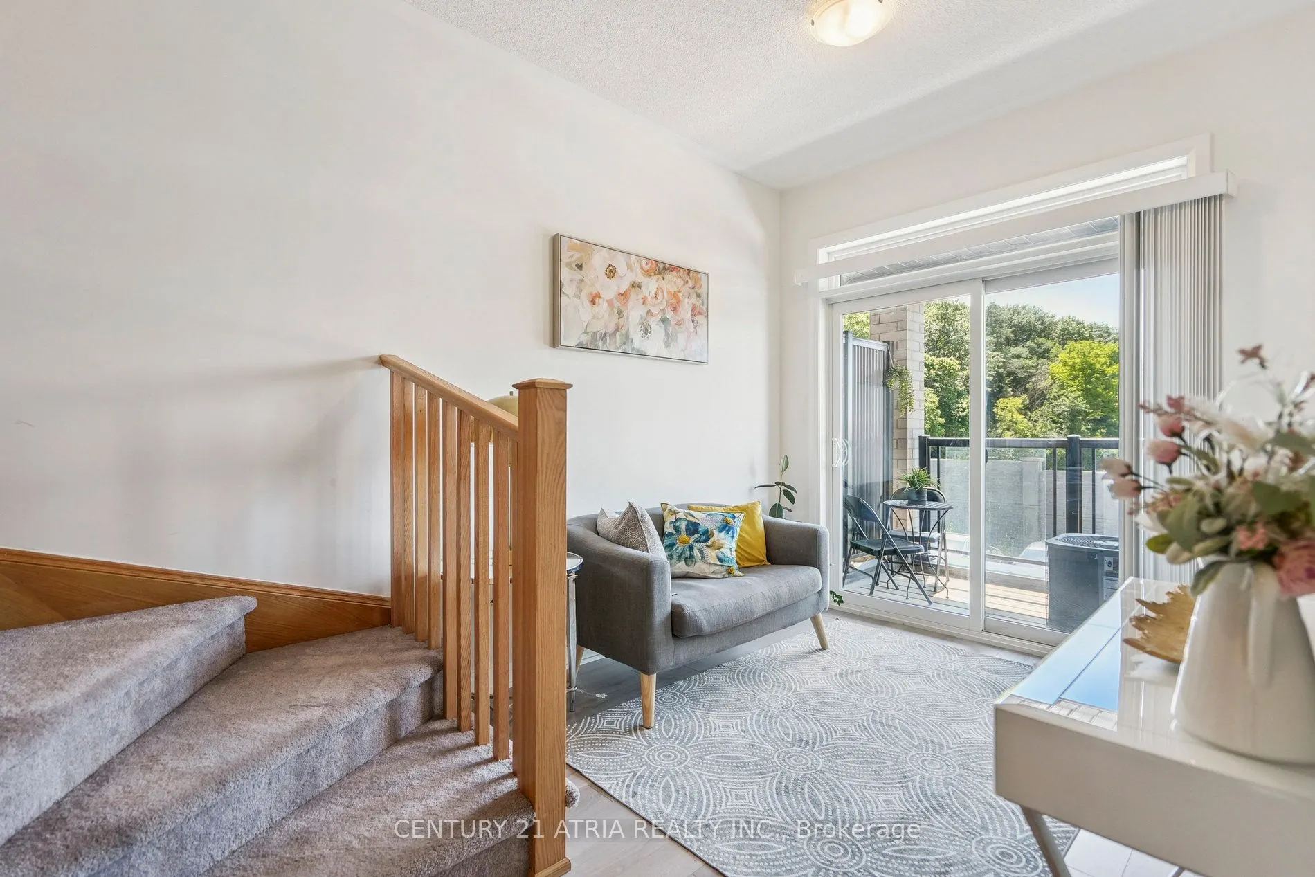 585 Colborne Street, #704