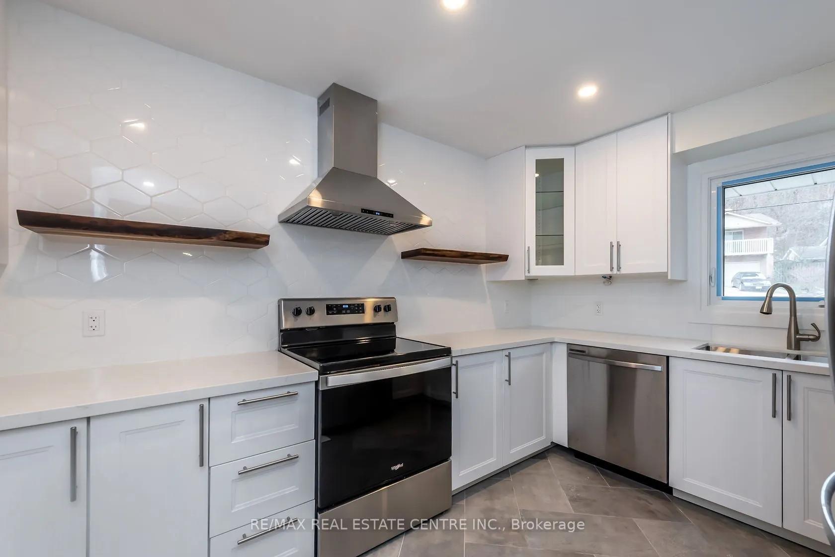 75 Kimberly Drive, #A