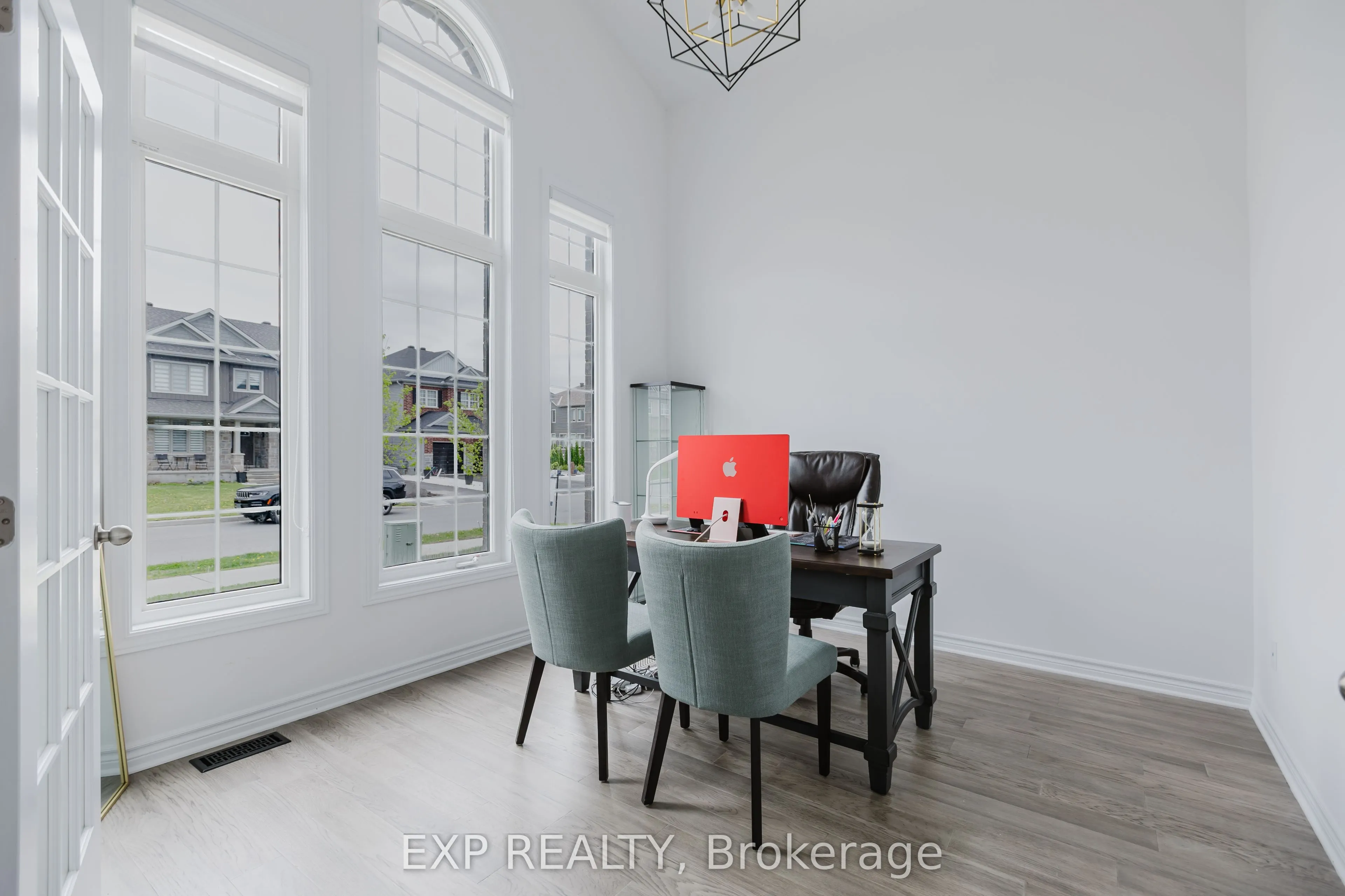 504 Albert Boyd Private