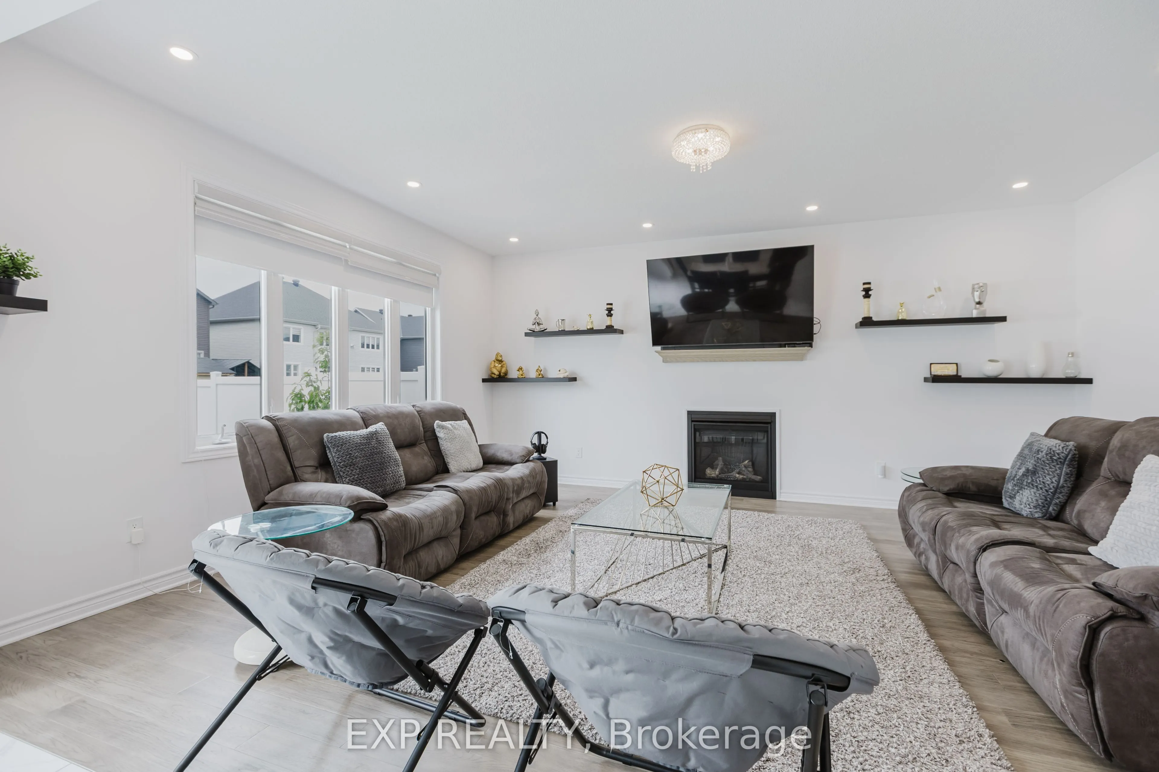 504 Albert Boyd Private