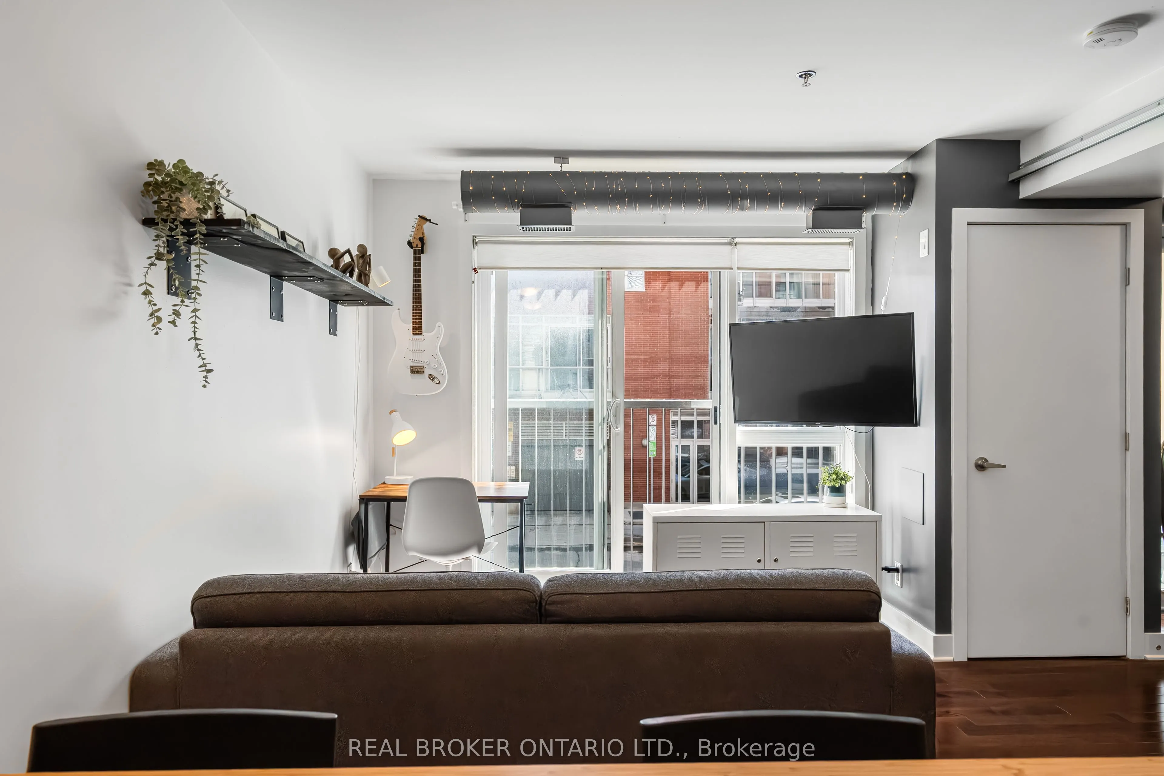 360 Cumberland Street, #102
