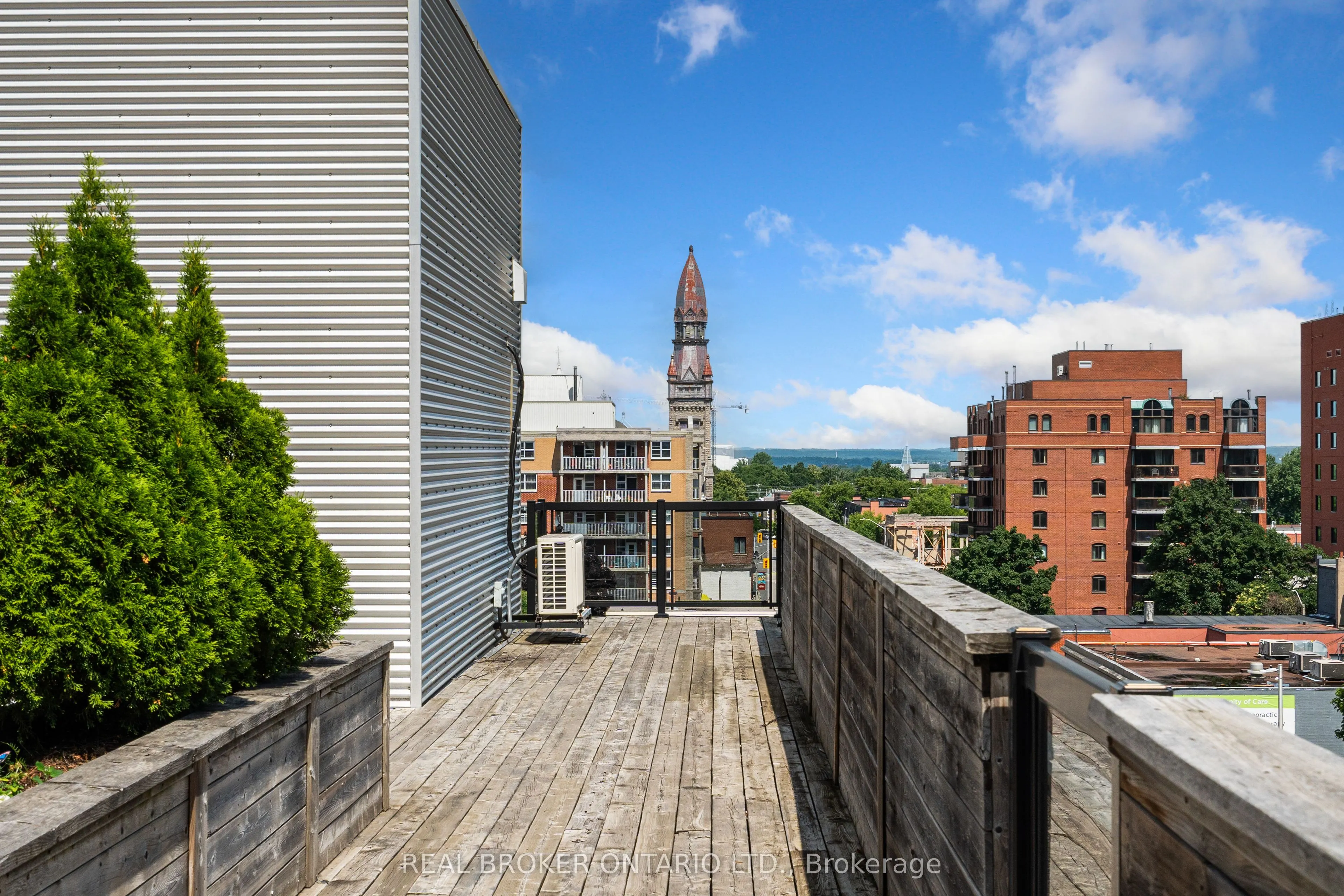 360 Cumberland Street, #102