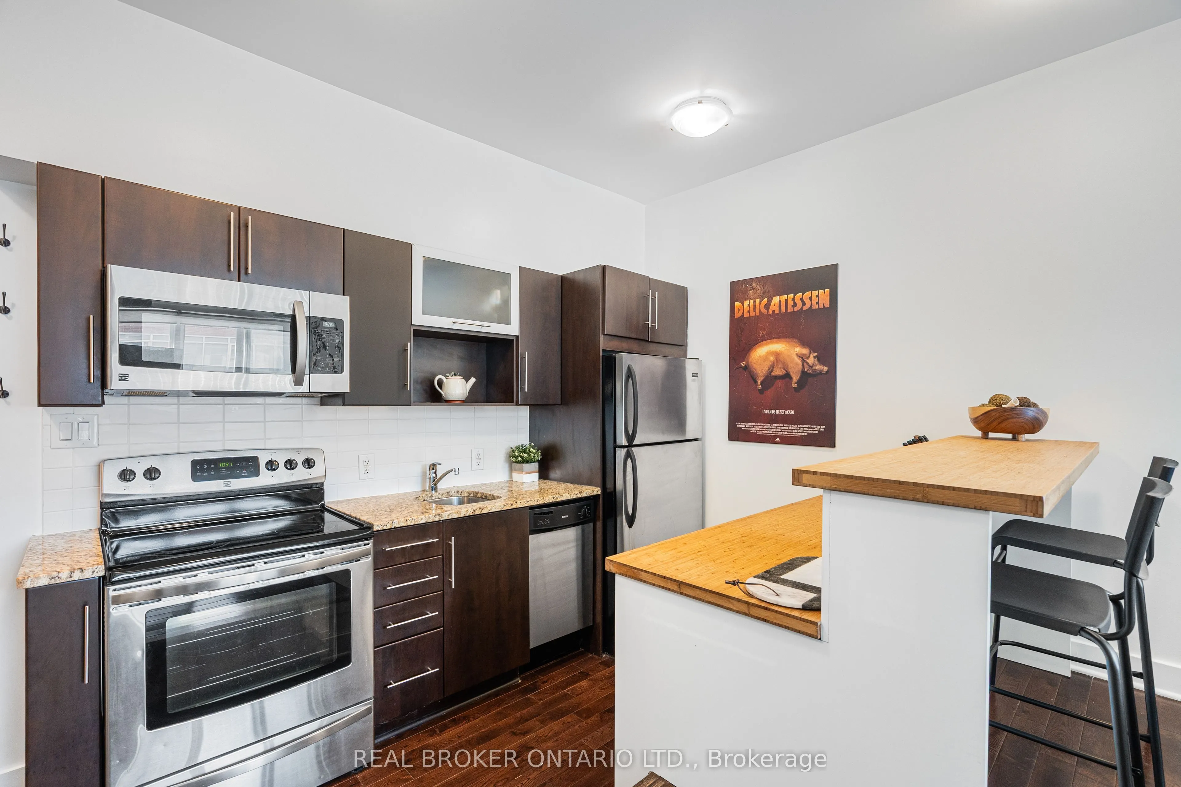 360 Cumberland Street, #102