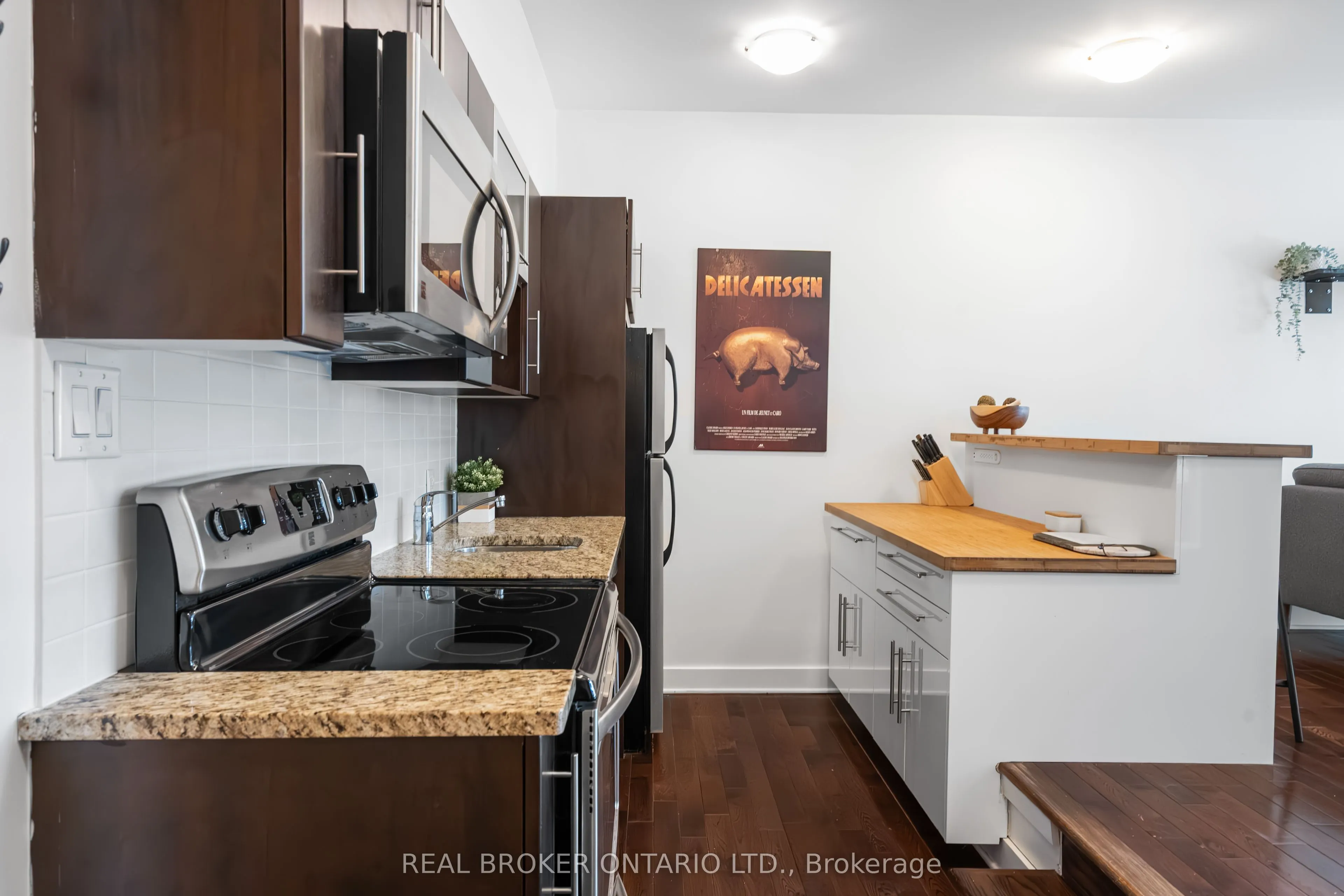 360 Cumberland Street, #102