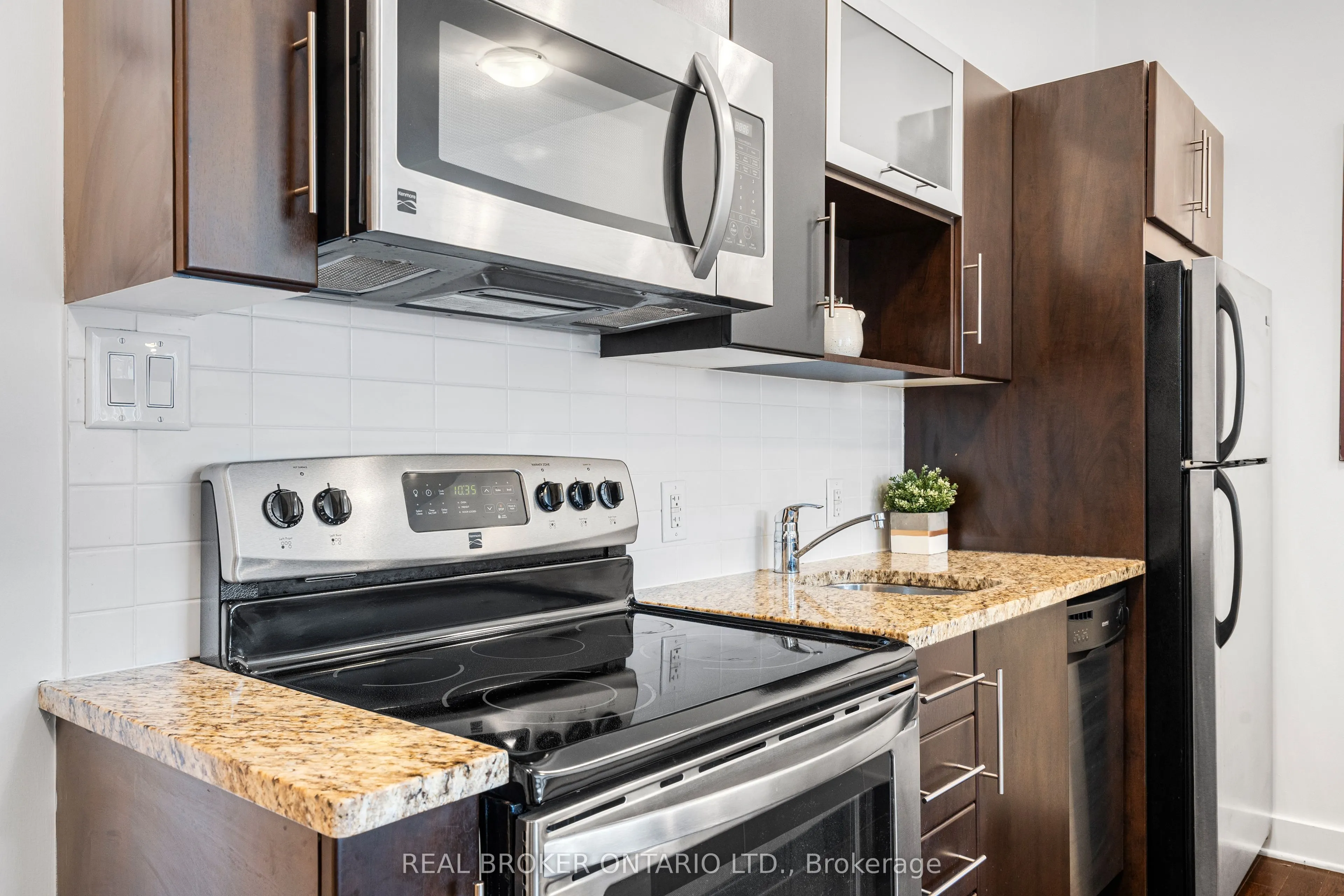 360 Cumberland Street, #102