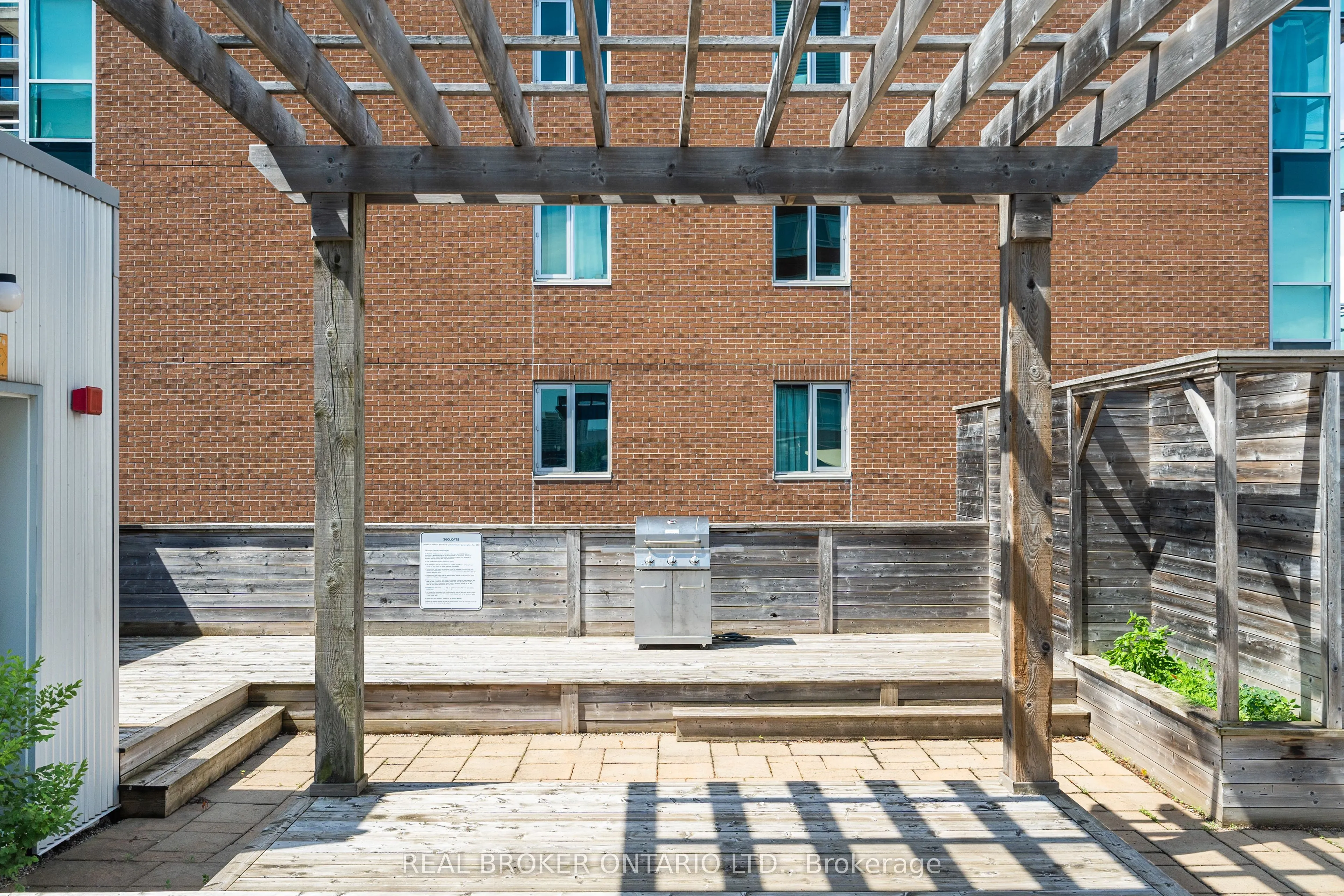 360 Cumberland Street, #102