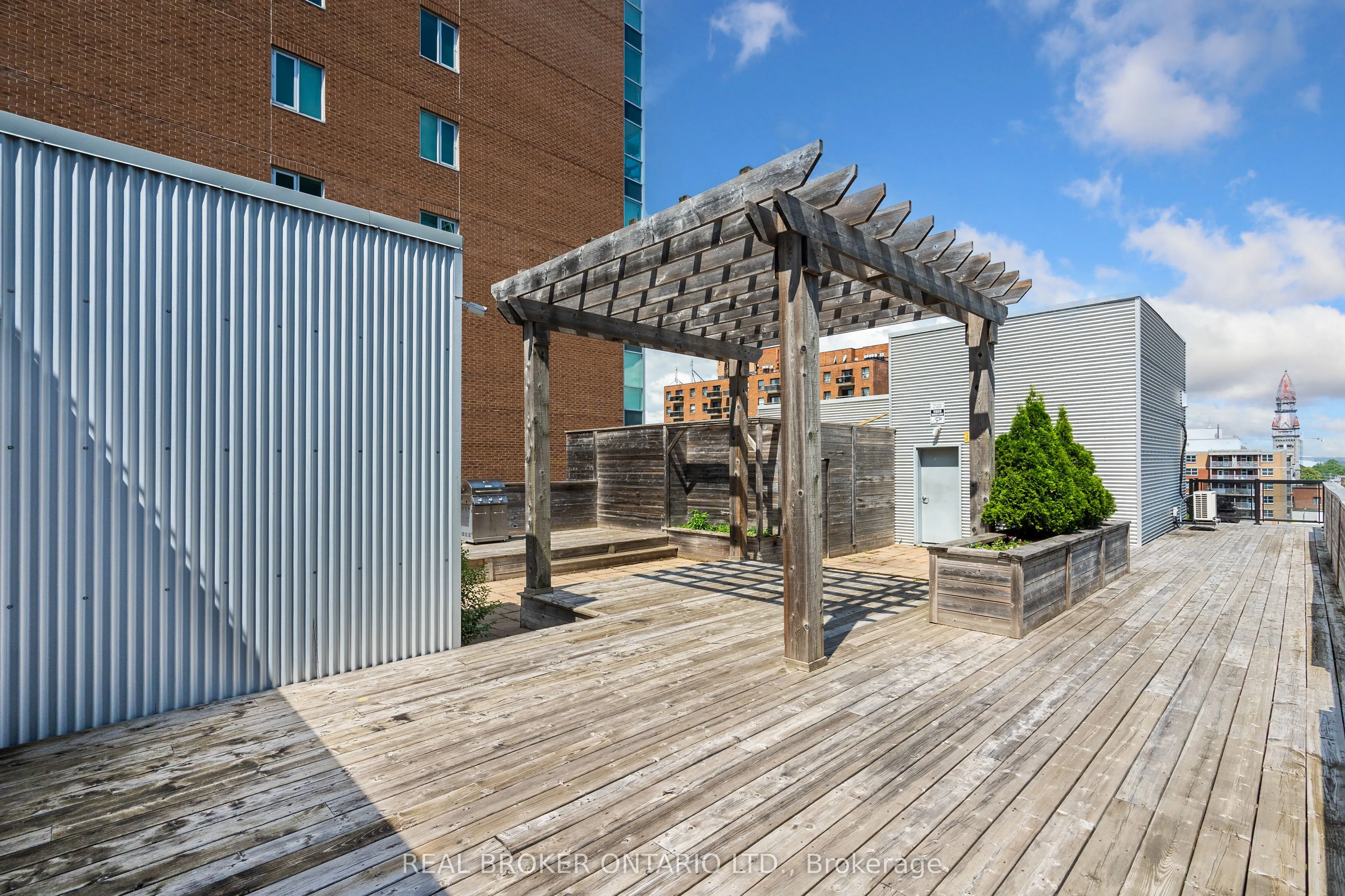 360 Cumberland Street, #102