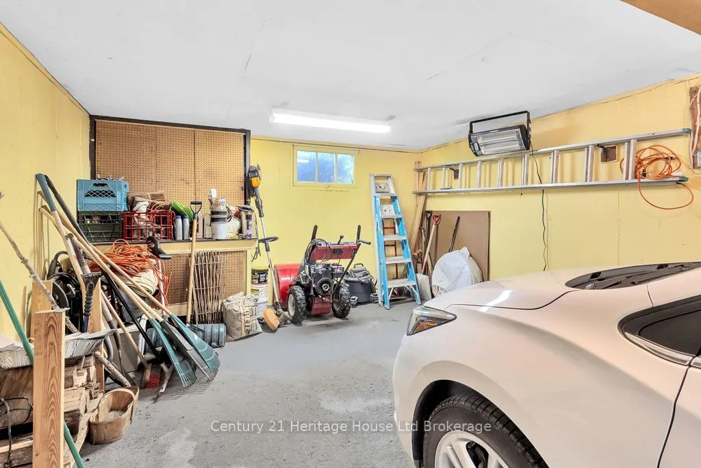 403131 Robinson Road