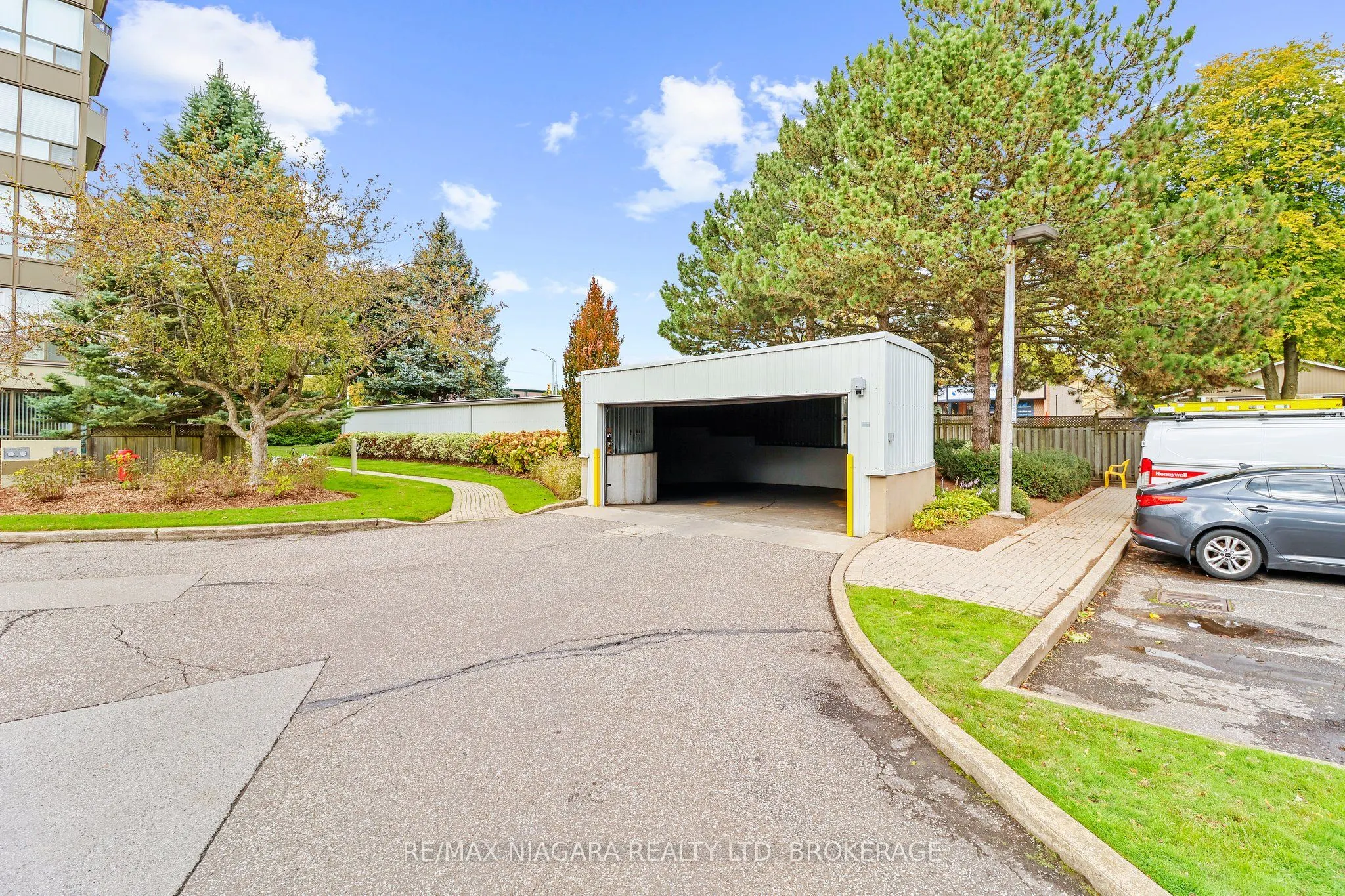 5100 Dorchester Road, #303