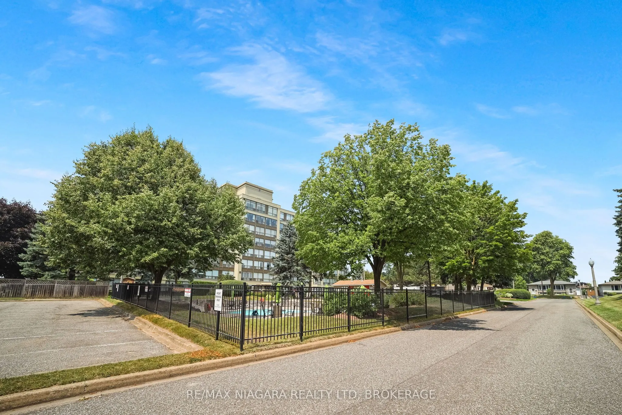 5100 Dorchester Road, #303