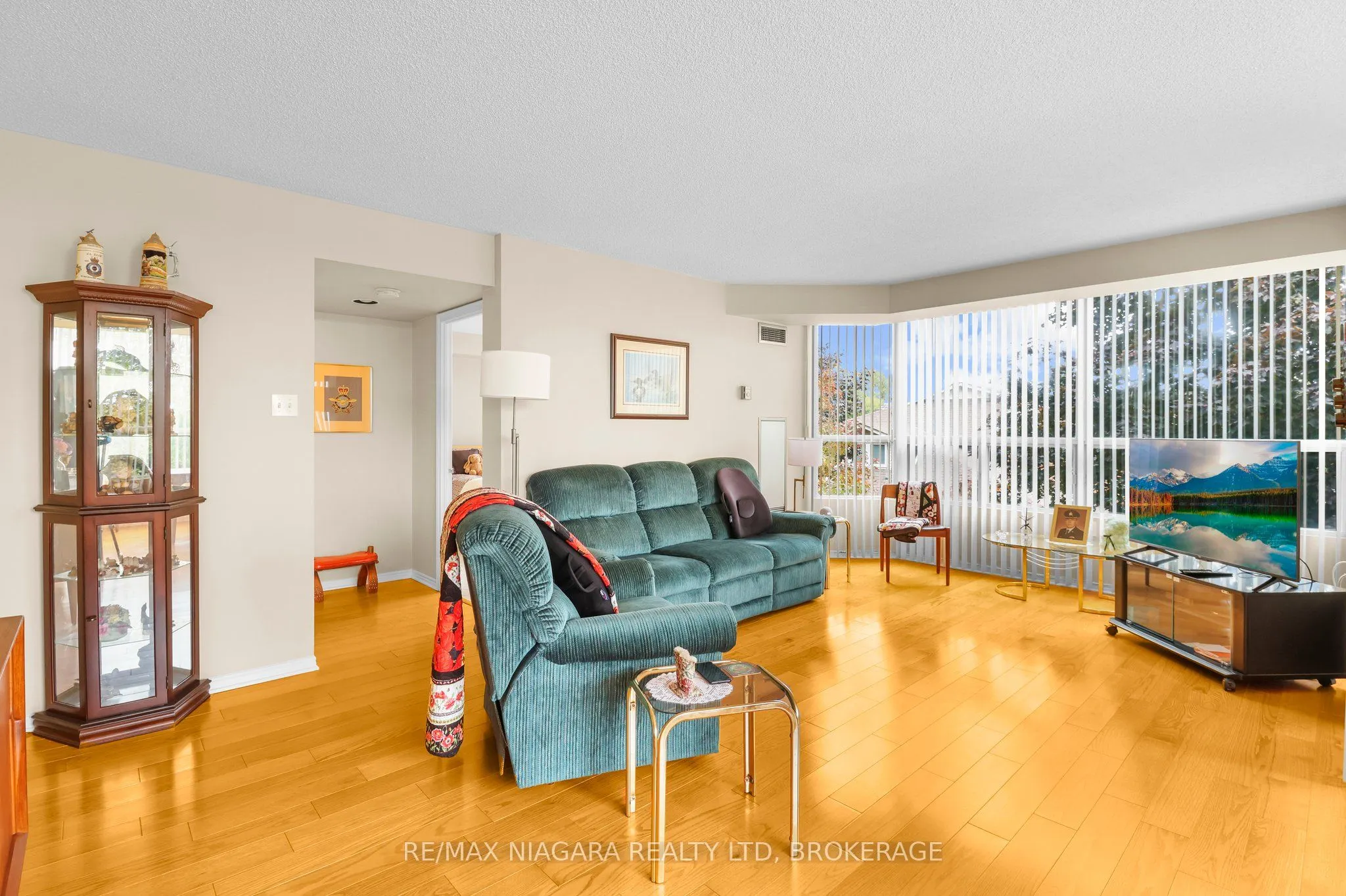 5100 Dorchester Road, #303