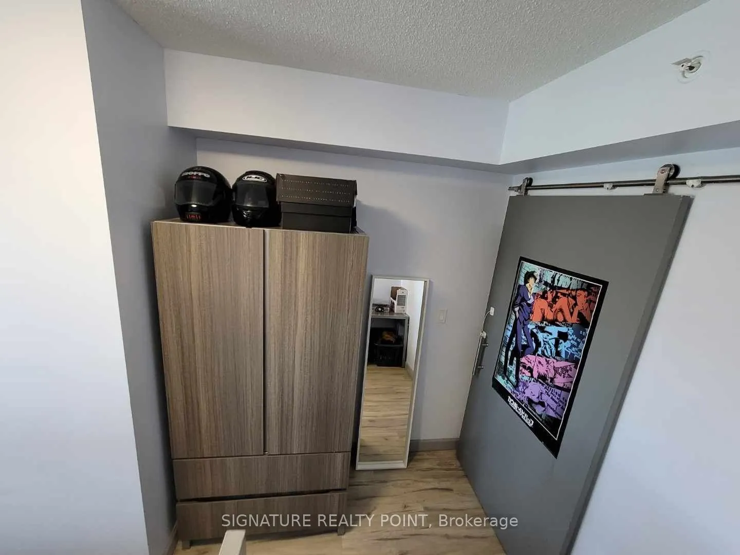 258B Sunview Street, #2111