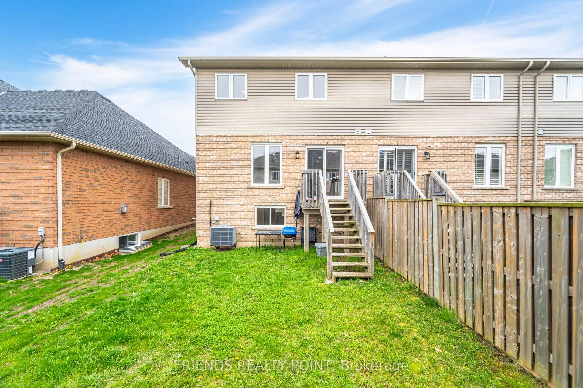 37 Charleswood Crescent