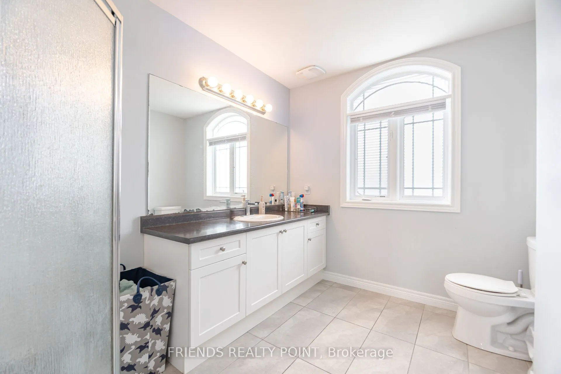 37 Charleswood Crescent