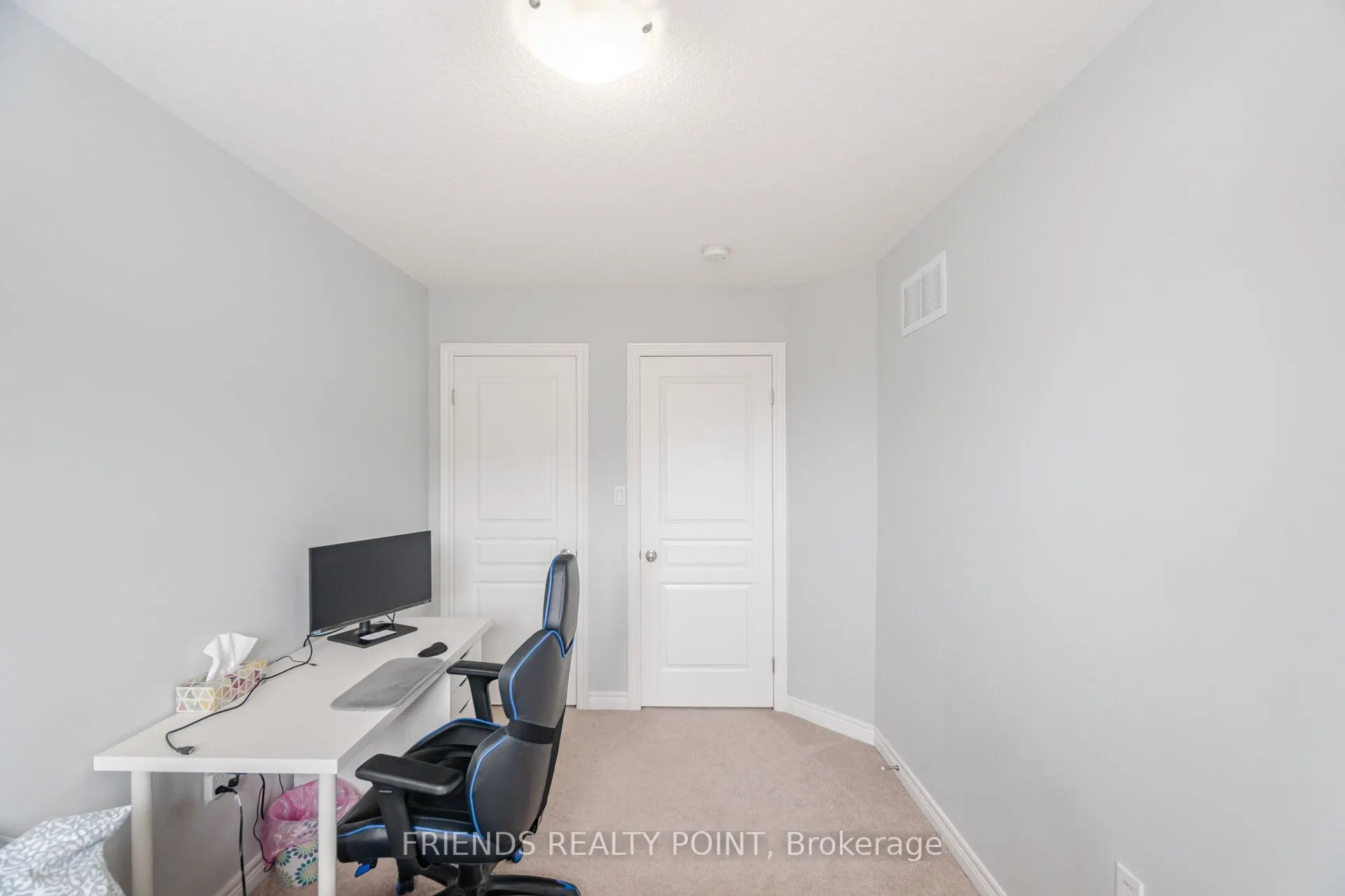 37 Charleswood Crescent