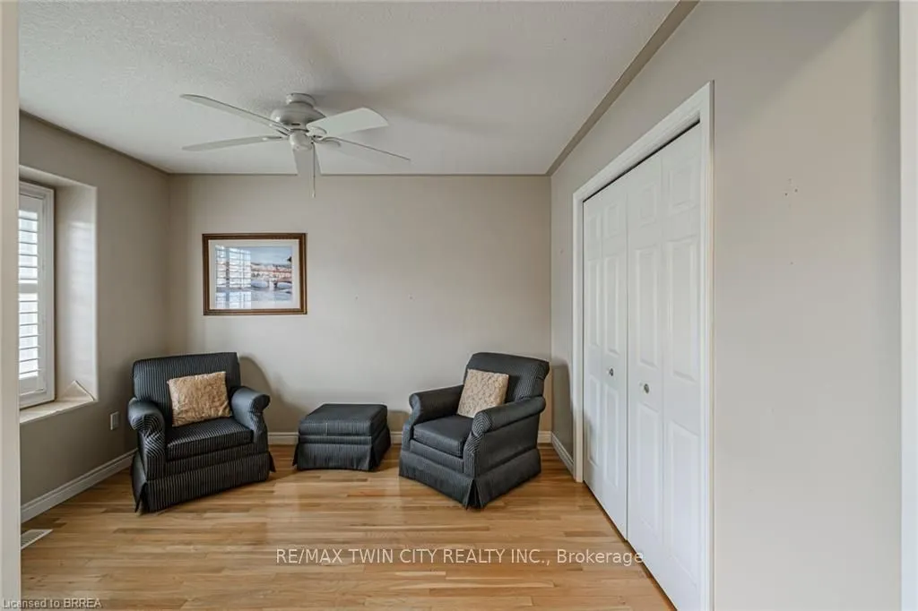 110 Somerset Road, #9