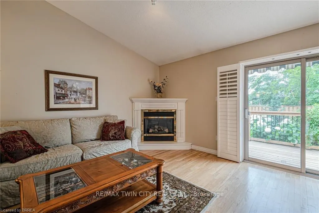 110 Somerset Road, #9
