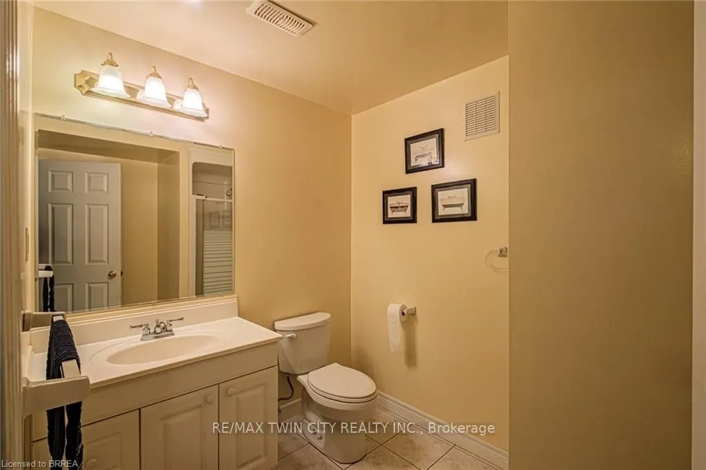 110 Somerset Road, #9