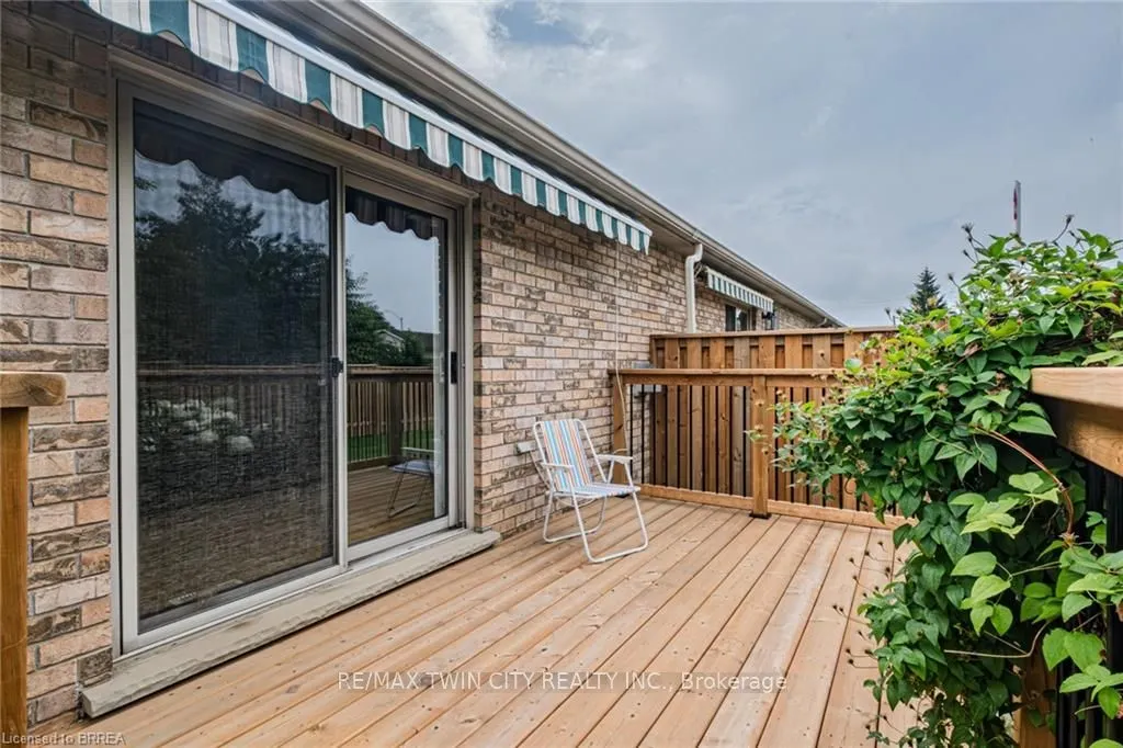 110 Somerset Road, #9