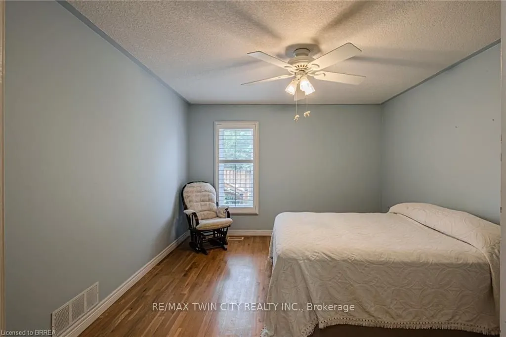 110 Somerset Road, #9