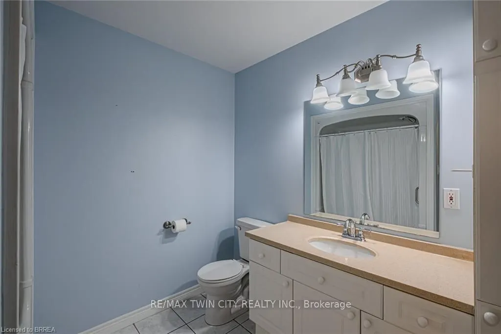 110 Somerset Road, #9