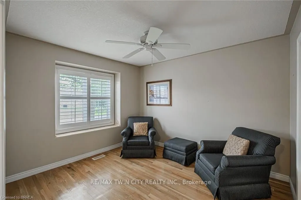 110 Somerset Road, #9