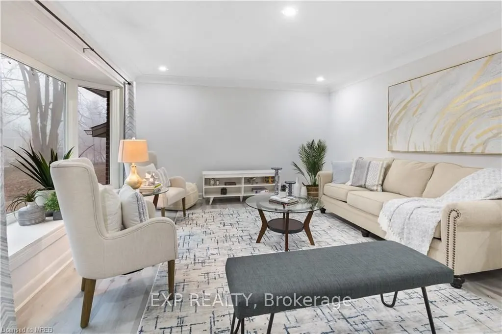 376 Philip Place