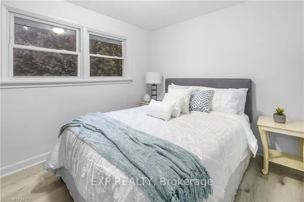 376 Philip Place