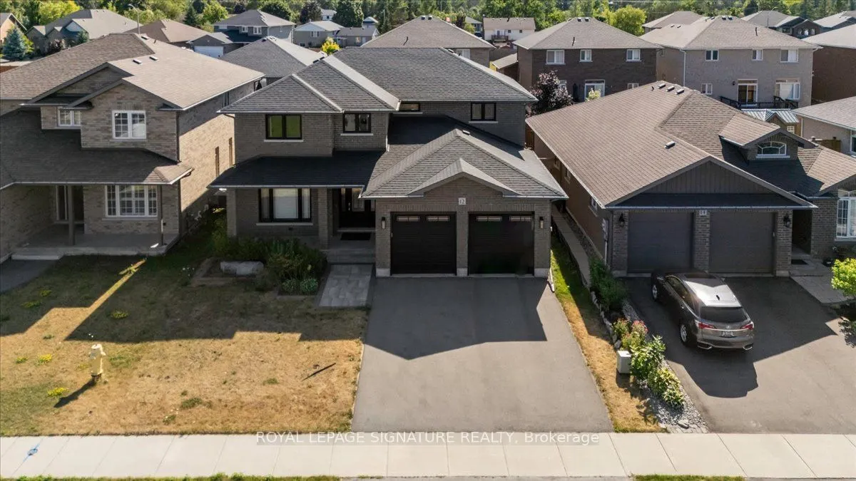 12 Hummingbird Drive