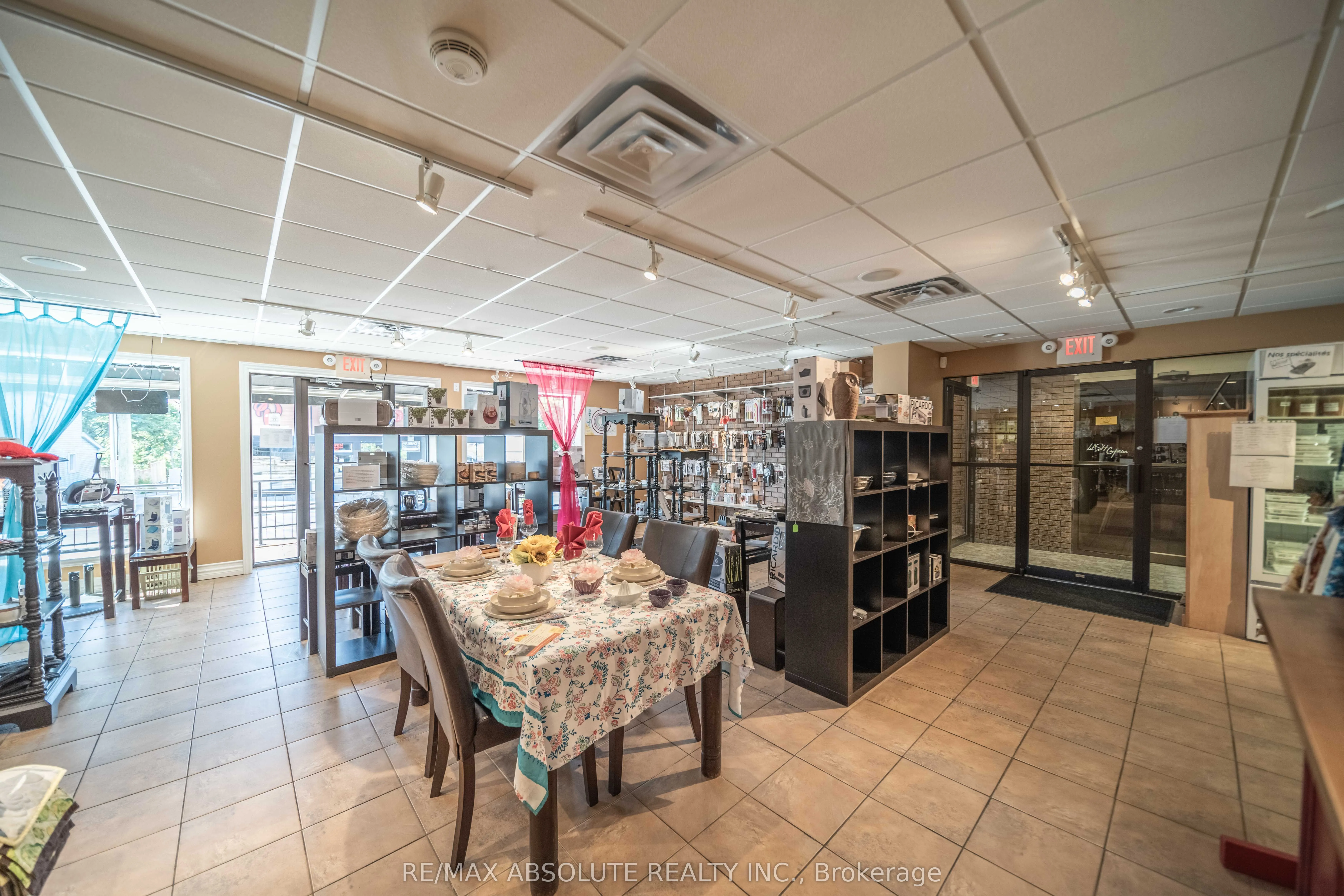 993 Notre-Dame Street