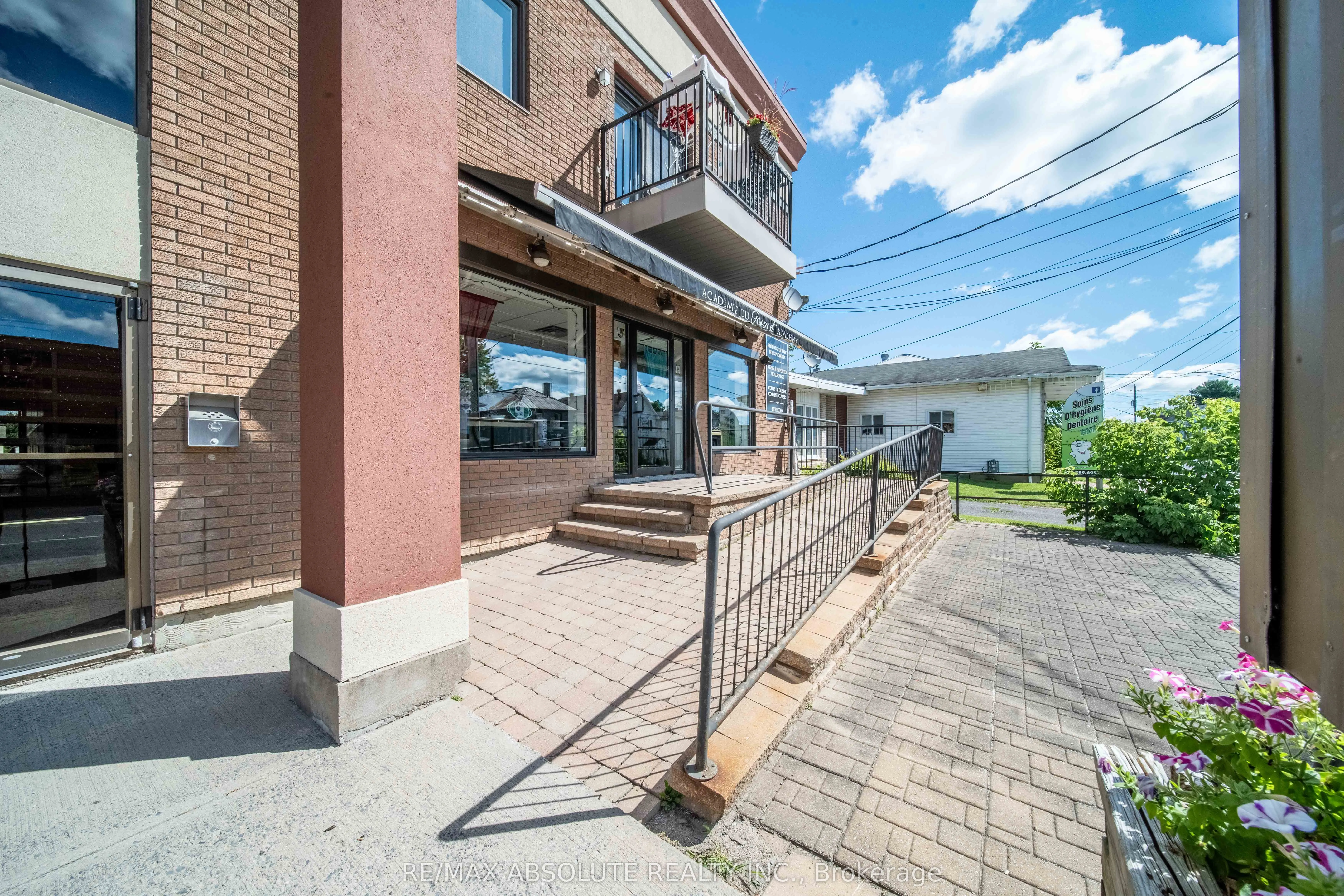 993 Notre-Dame Street