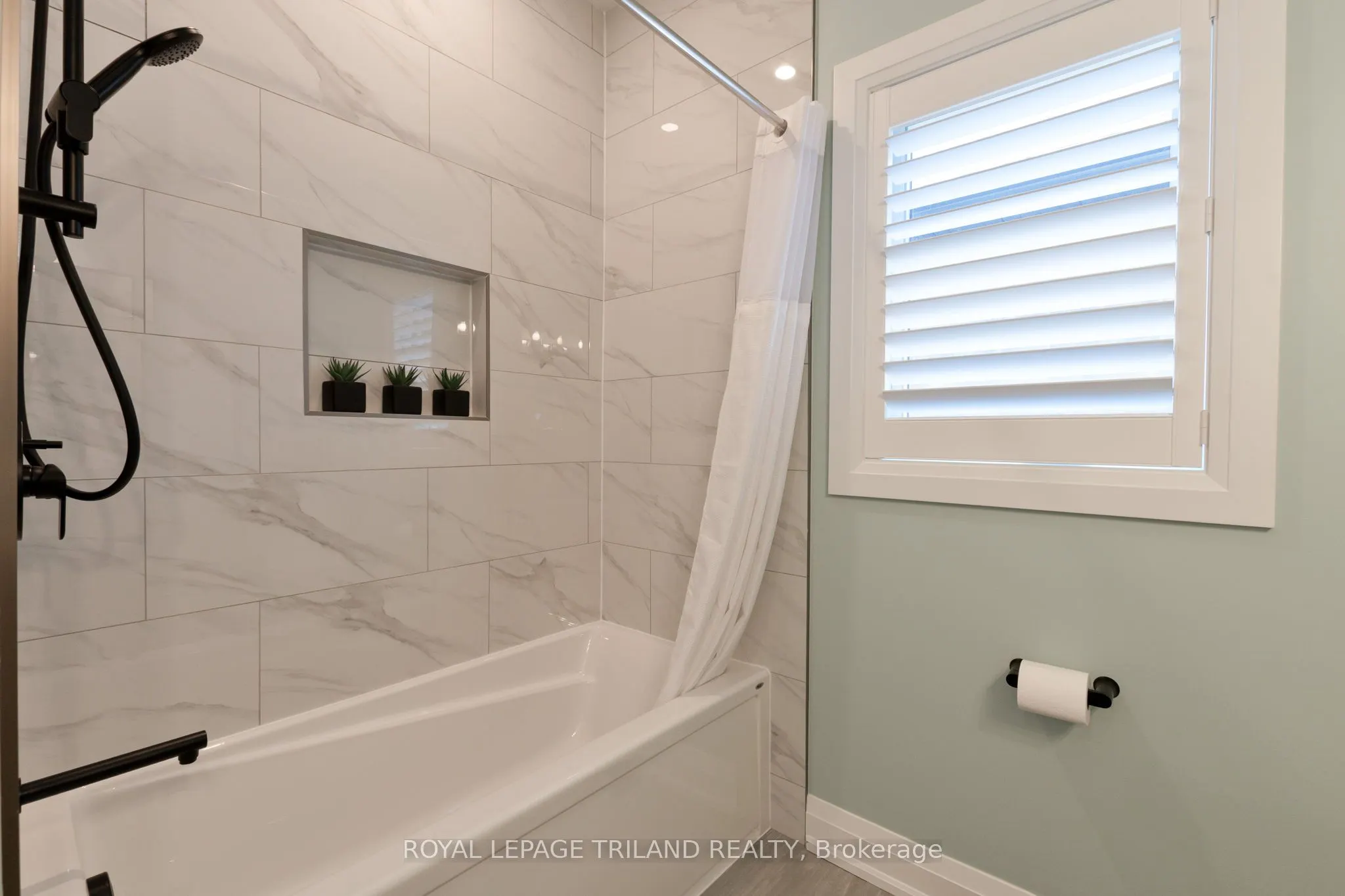 383 Daventry Way, #57
