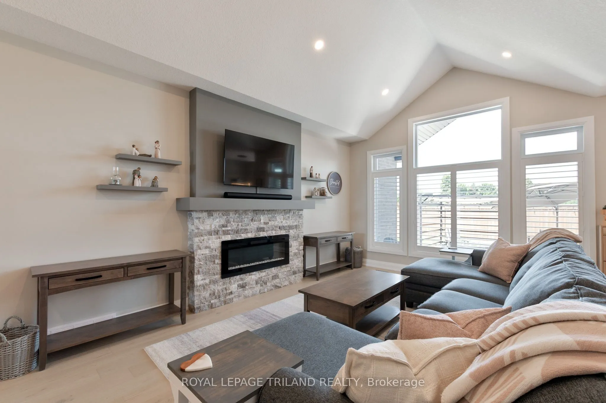 383 Daventry Way, #57