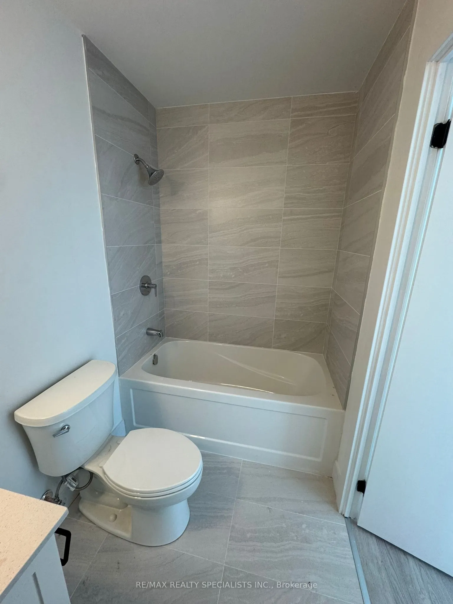 2782 BARTON Street, #1618
