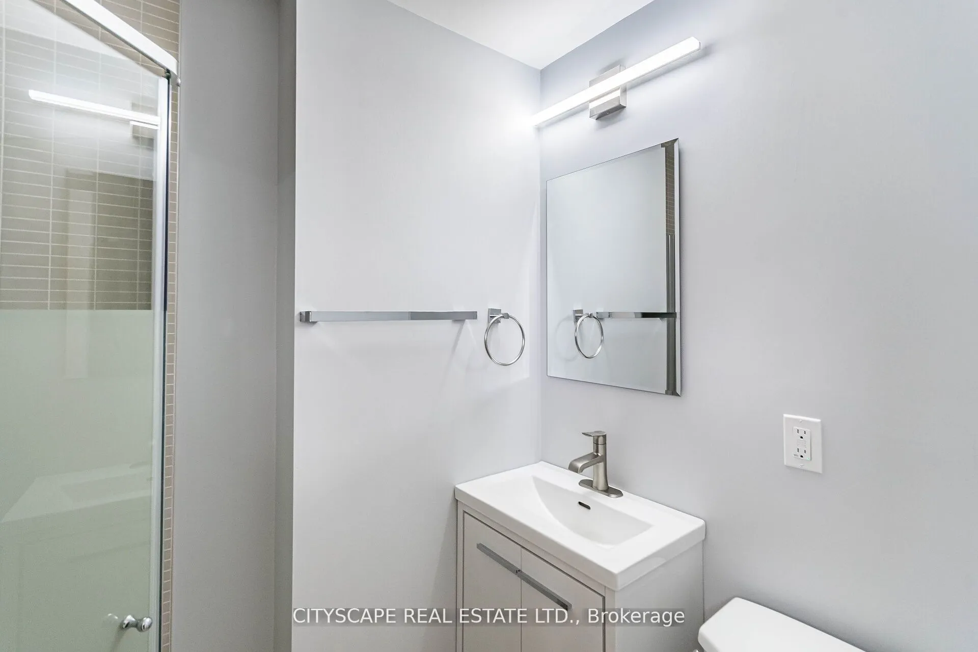 20 Mayfield Avenue, #8