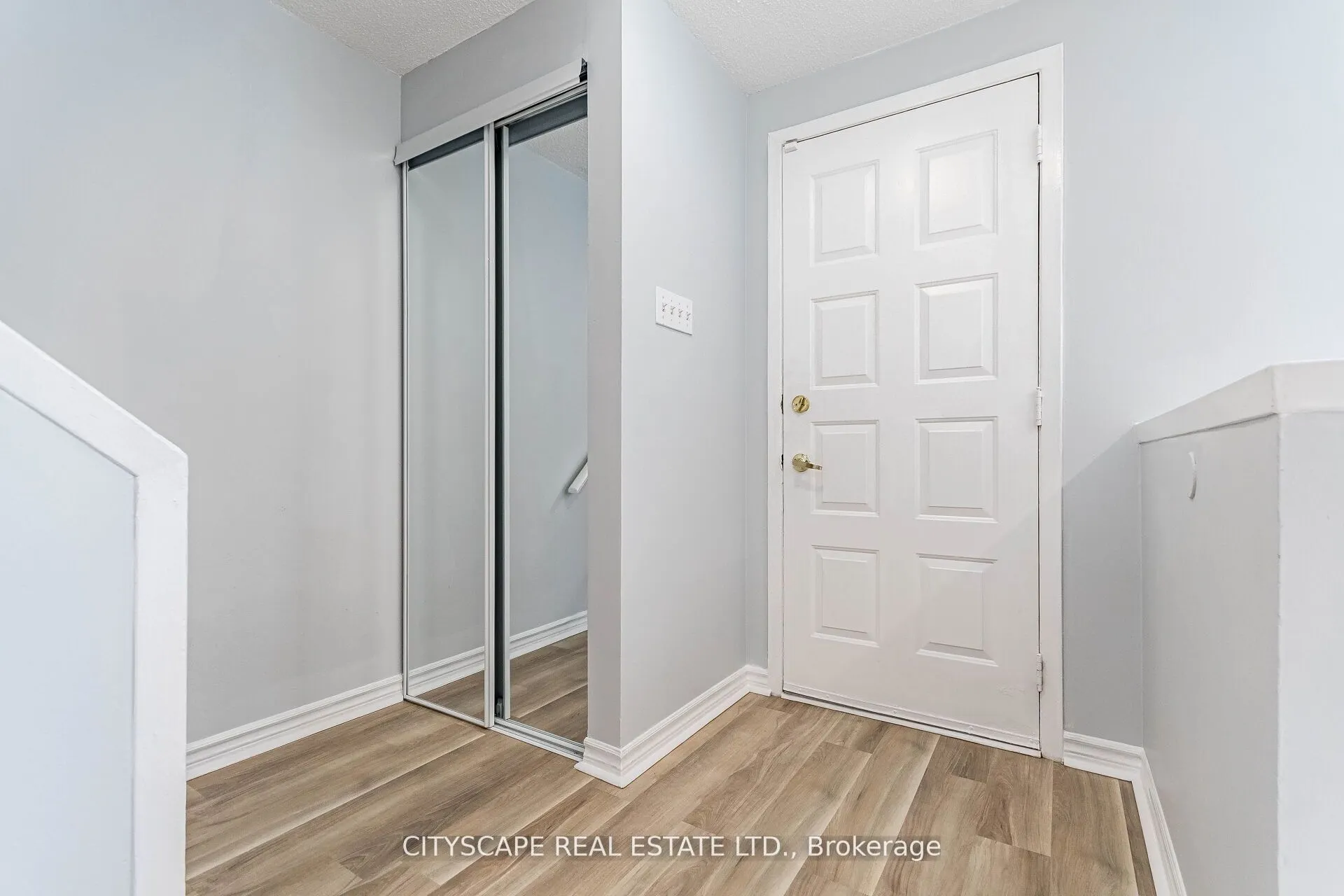 20 Mayfield Avenue, #8