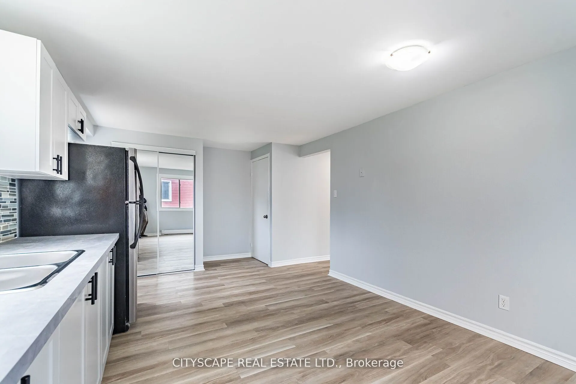 20 Mayfield Avenue, #8