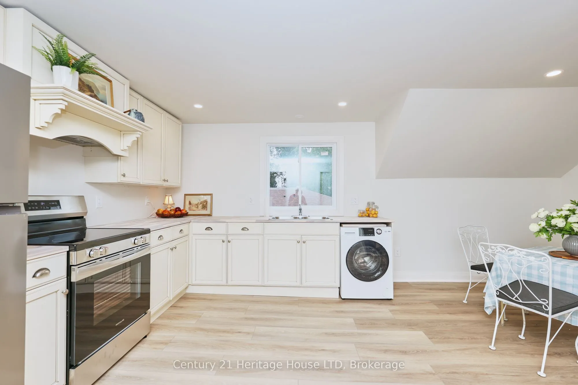 14 Jennet Street