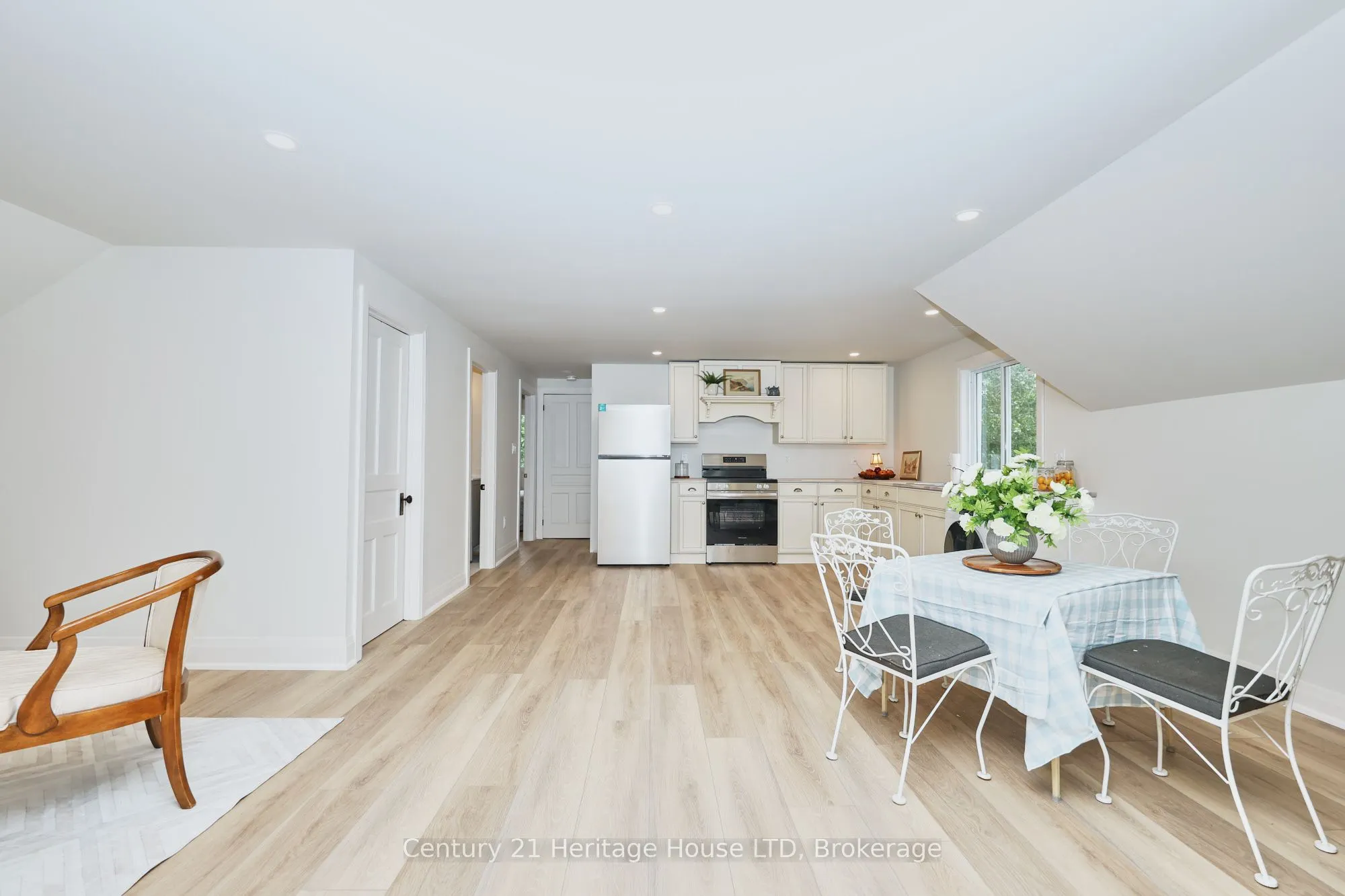14 Jennet Street
