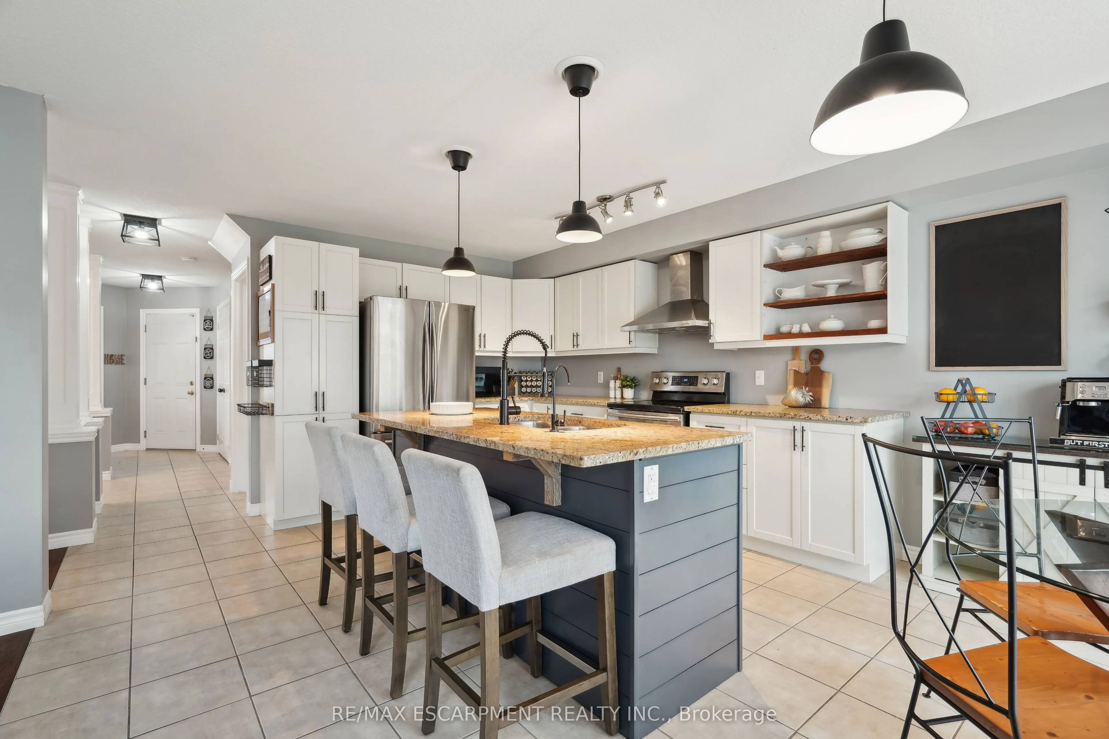 180 Coker Crescent